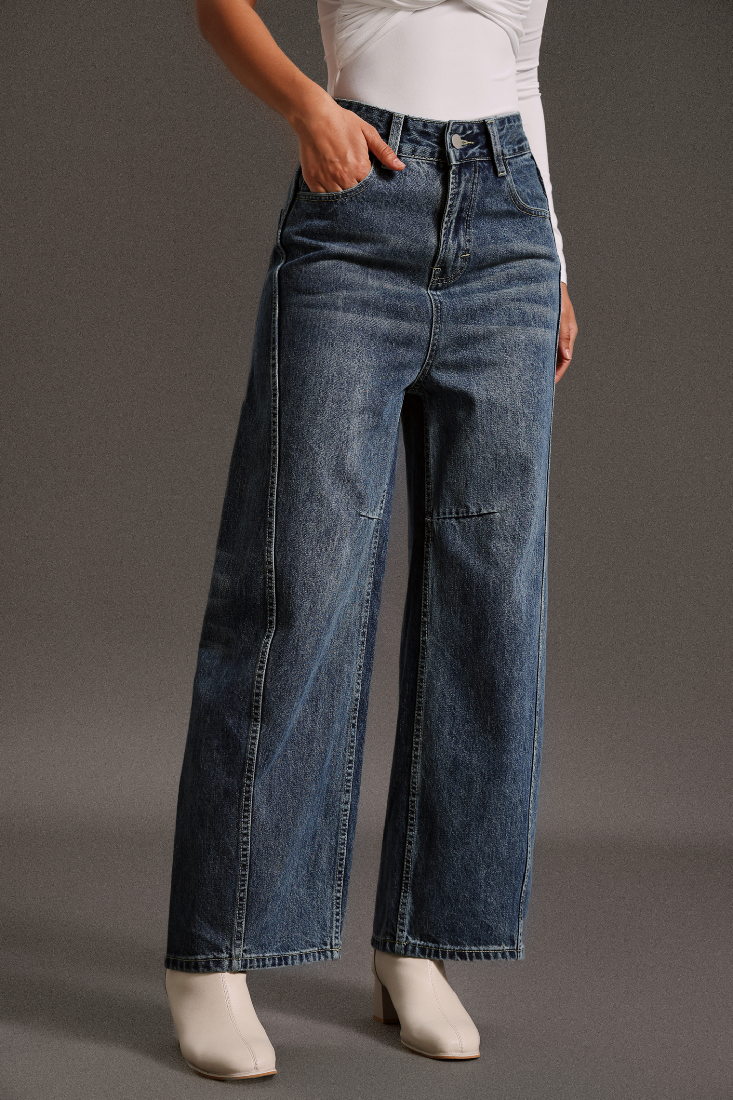 Elena Straight  Wide-Legs Jeans