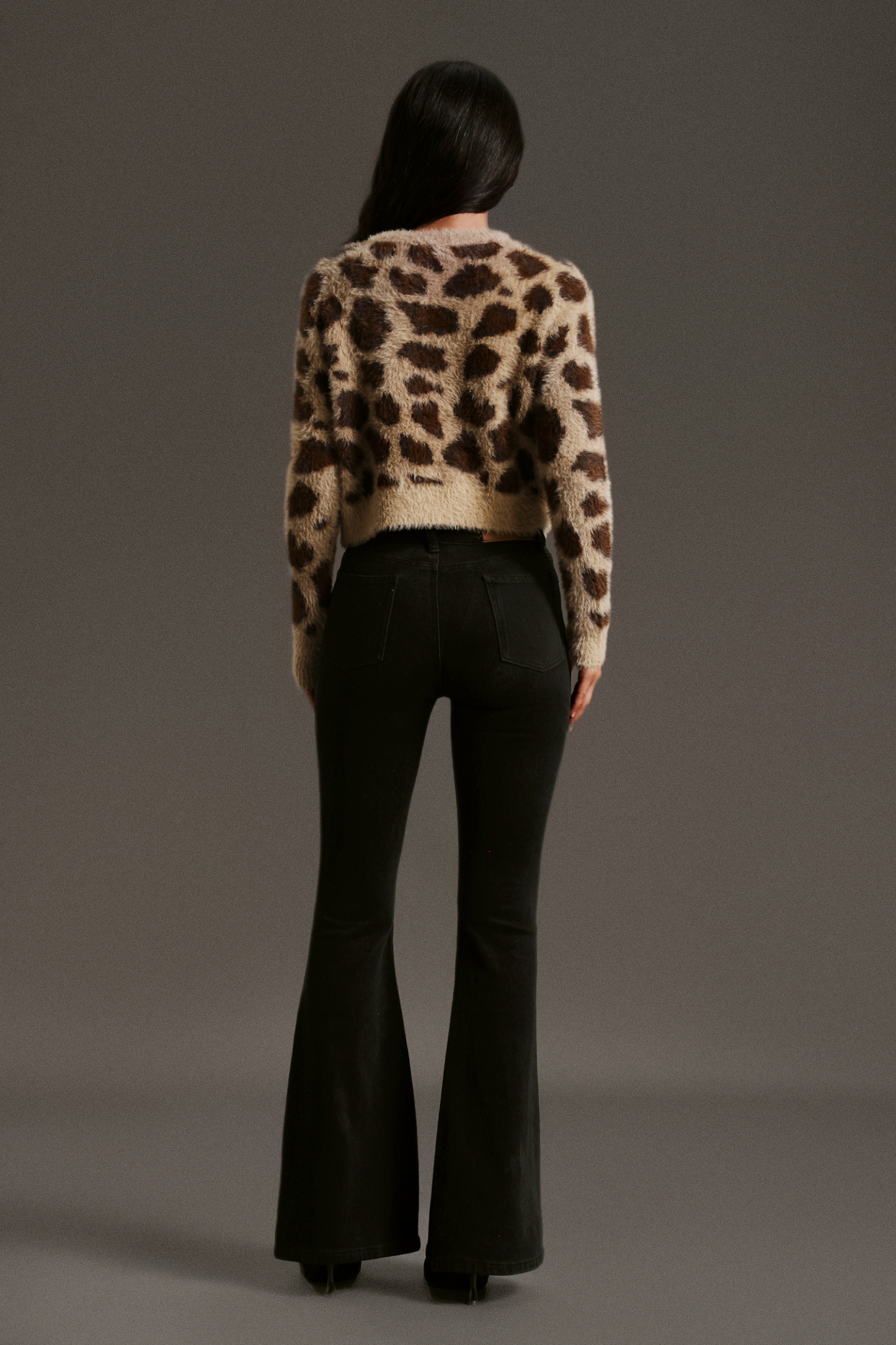 Yamia Leopard Print Long Sleeves  Round Neck Blouse