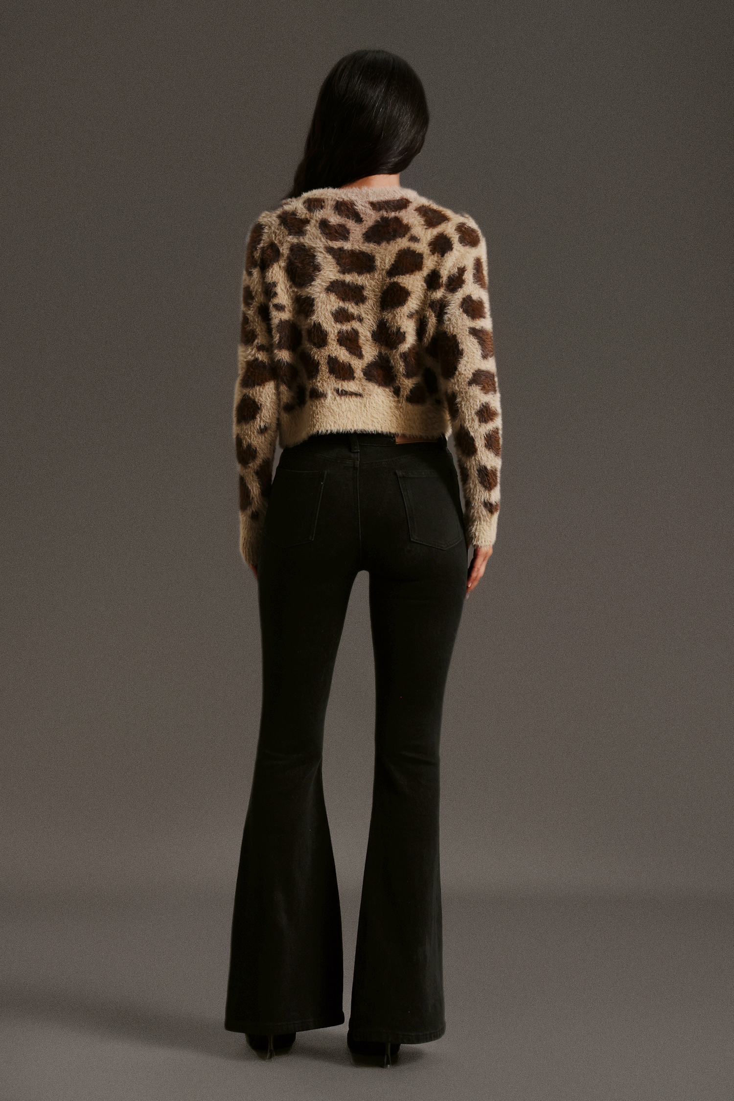 Yamia Leopard Print Long Sleeves  Round Neck Blouse
