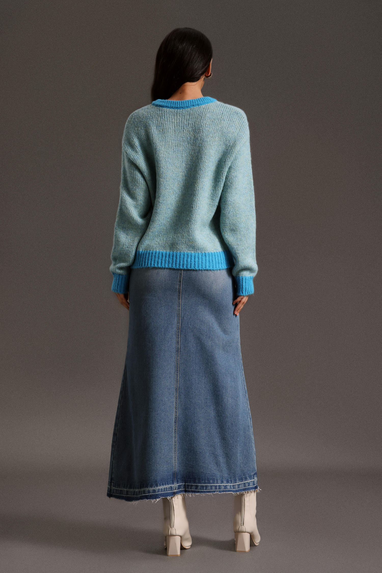 Gala Round Neck Long Sleeves Blouse