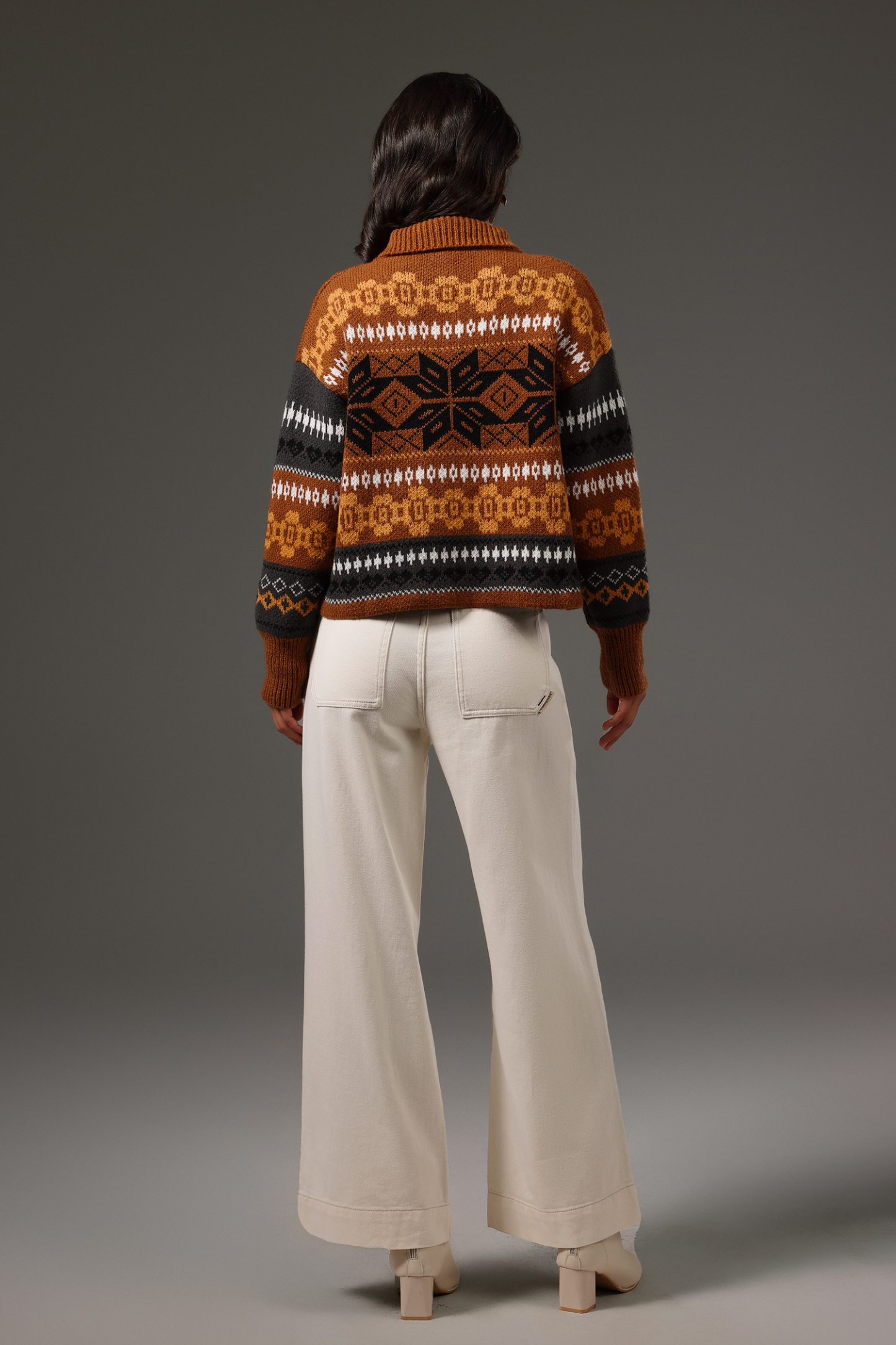 Giacinta Stand Collar Long Sleeves Sweater