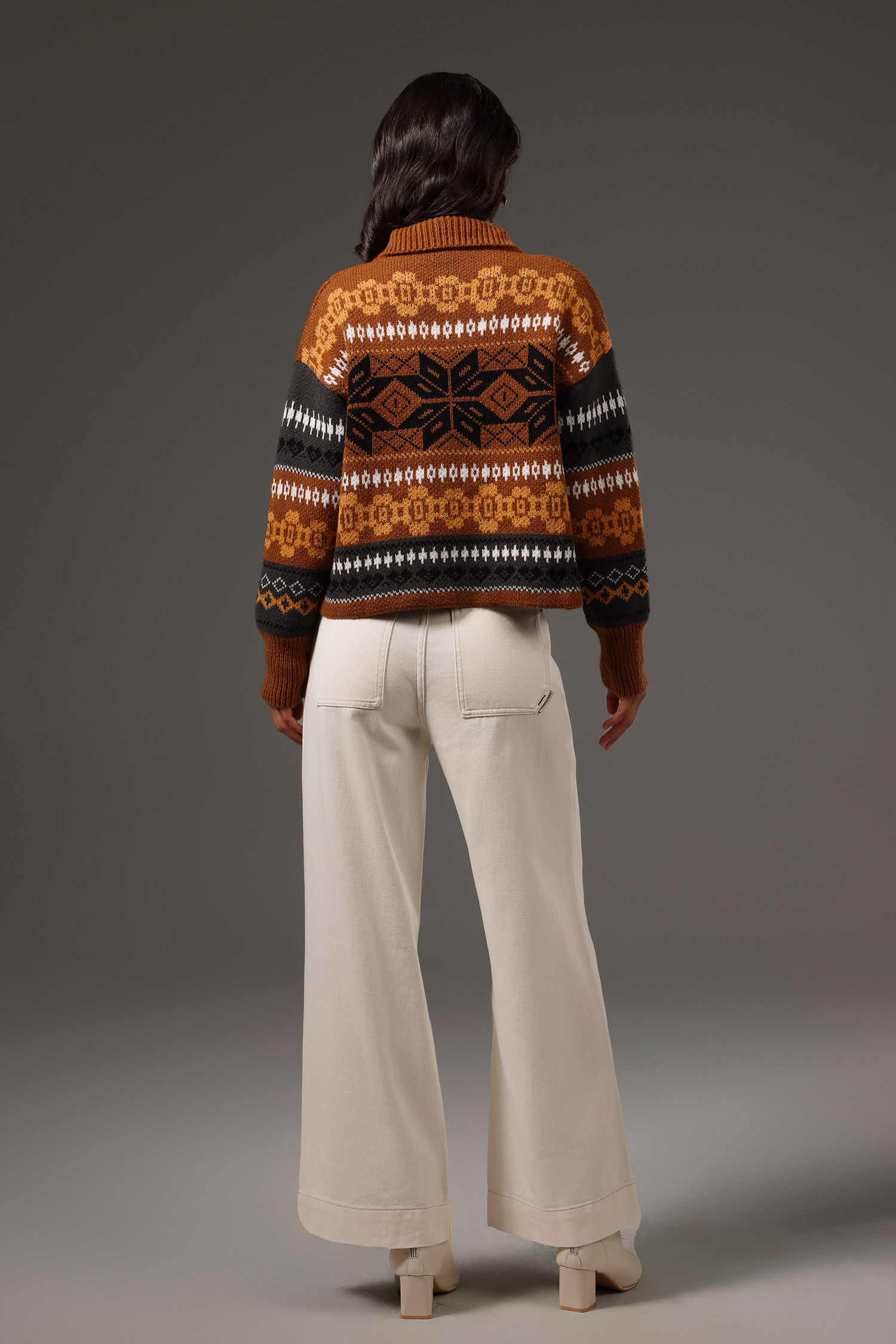 Giacinta Stand Collar Long Sleeves Sweater