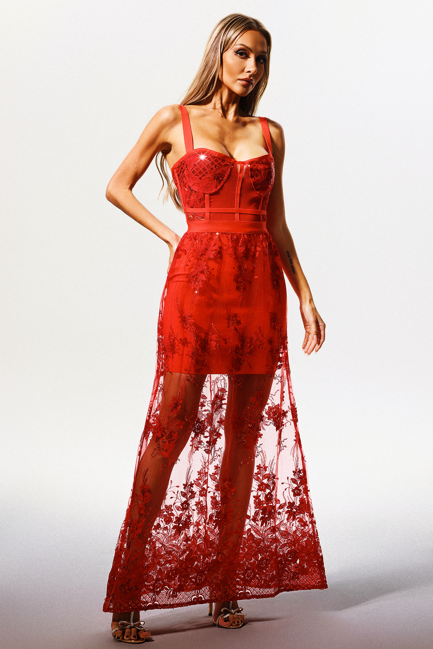 Saly Sleeveless Flowers Maxi Dress
