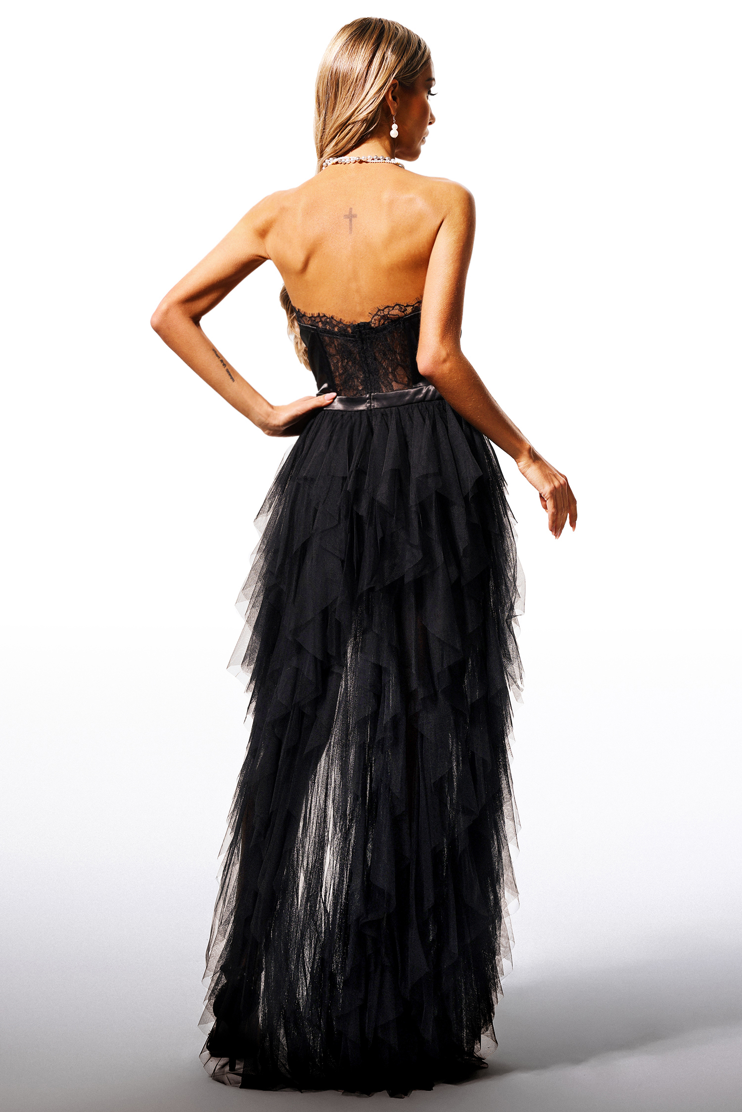 Salo Sleeveless Lace Slit Maxi Dress