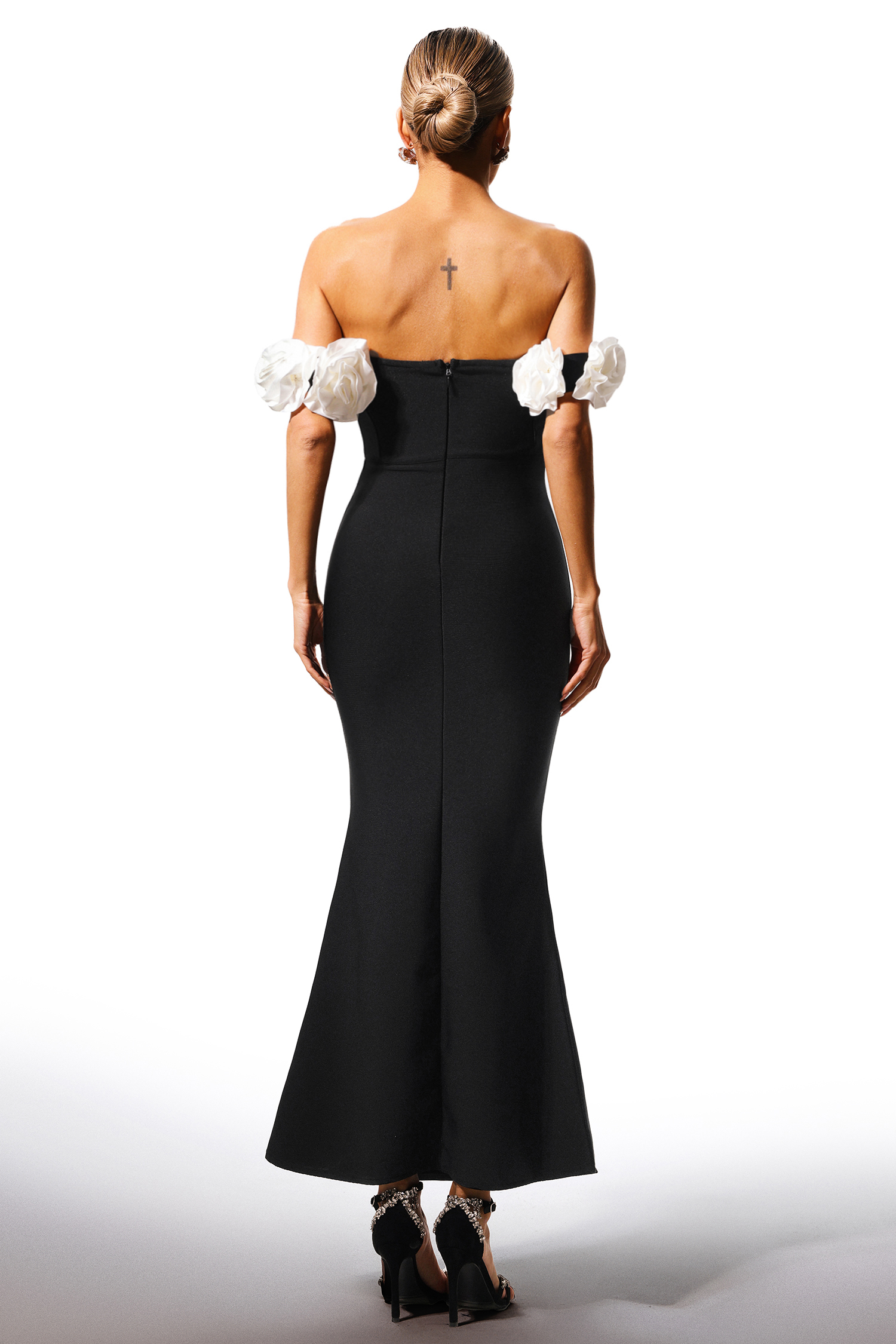 Parry Sleeveless Flowers Fishtail Maxi Dress