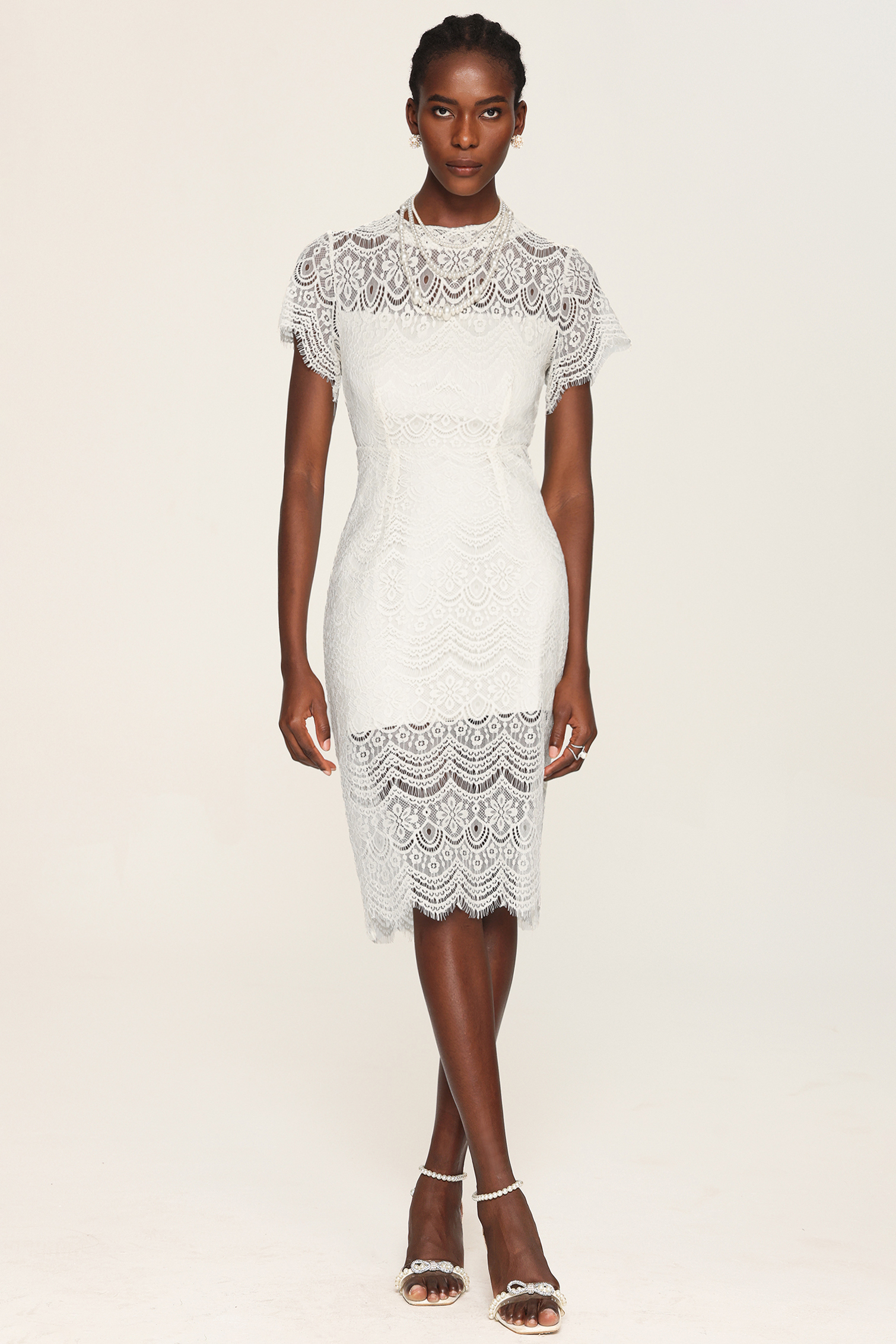 Mignon Round Neck Short Sleeves Lace Midi Dress