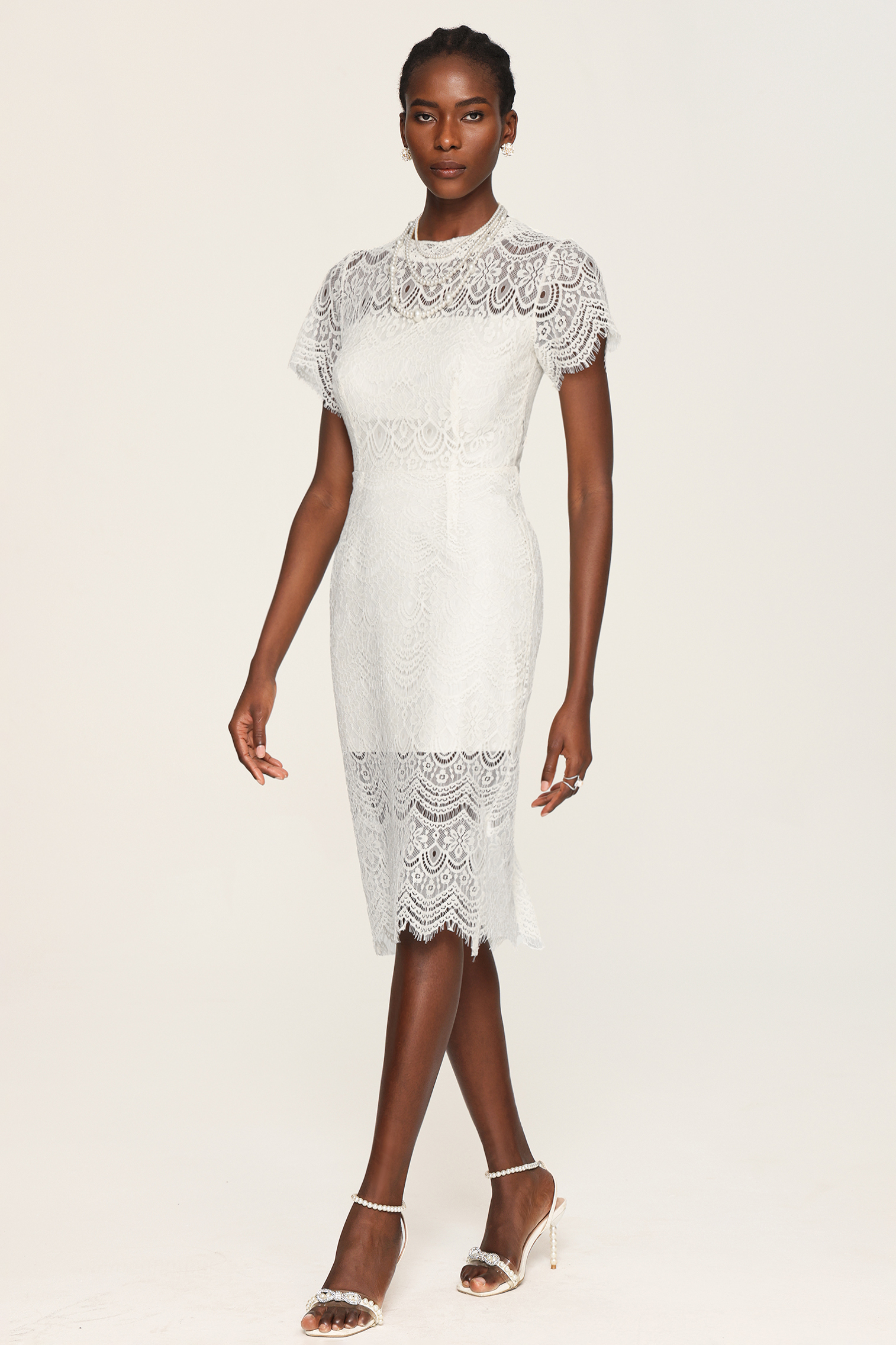 Mignon Round Neck Short Sleeves Lace Midi Dress