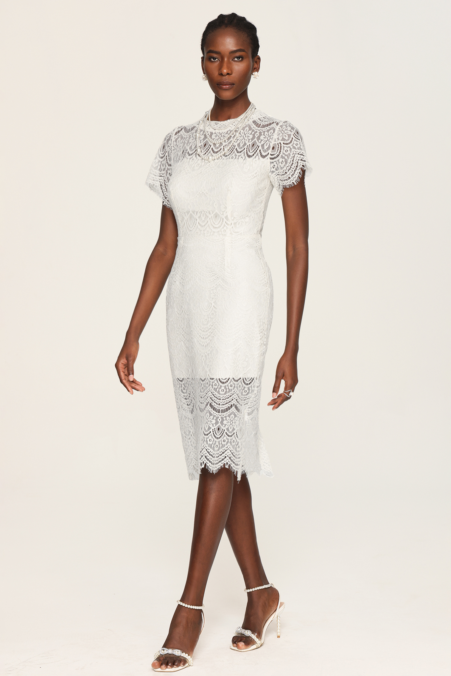 Mignon Round Neck Short Sleeves Lace Midi Dress