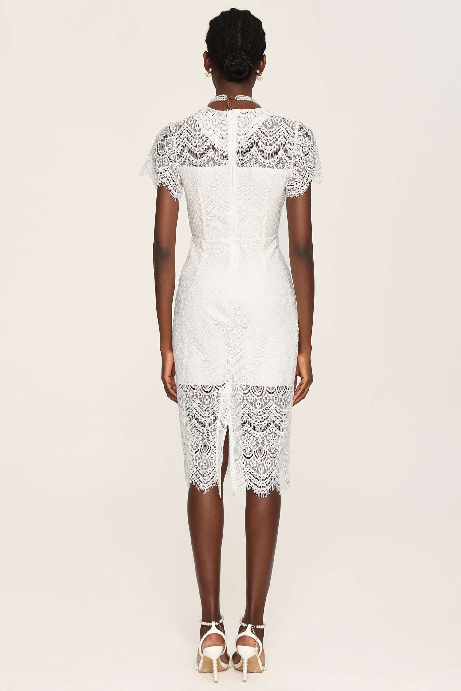 Mignon Round Neck Short Sleeves Lace Midi Dress