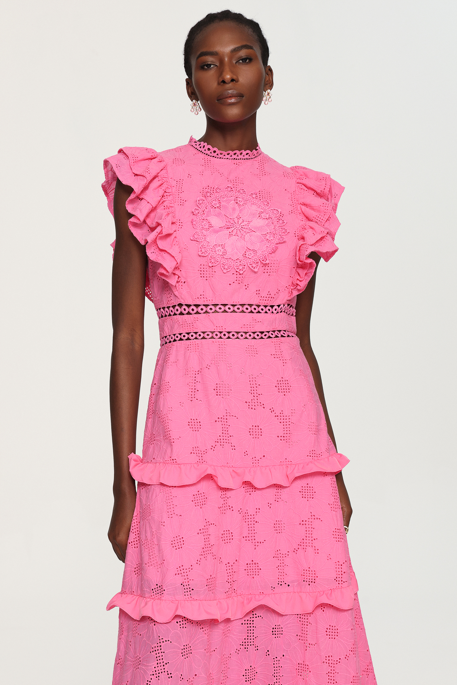 Evvie Round Neck Lace Layered Maxi Dress