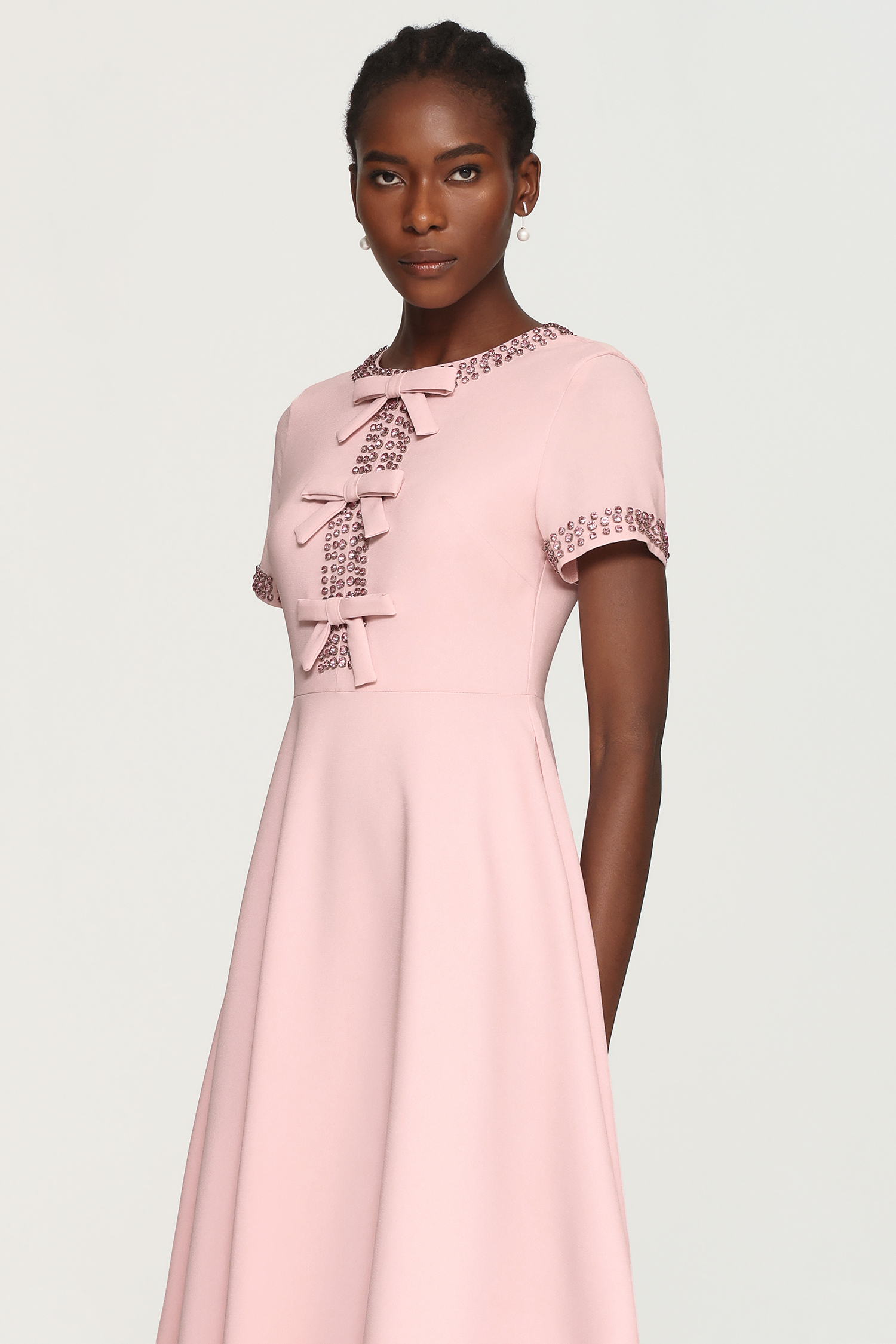 Xerca Short Sleeve Diamond Bow Maxi Dress