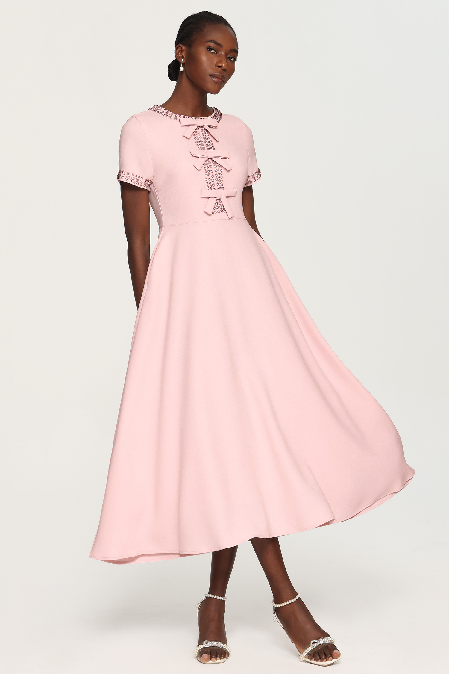 Xerca Short Sleeve Diamond Bow Maxi Dress