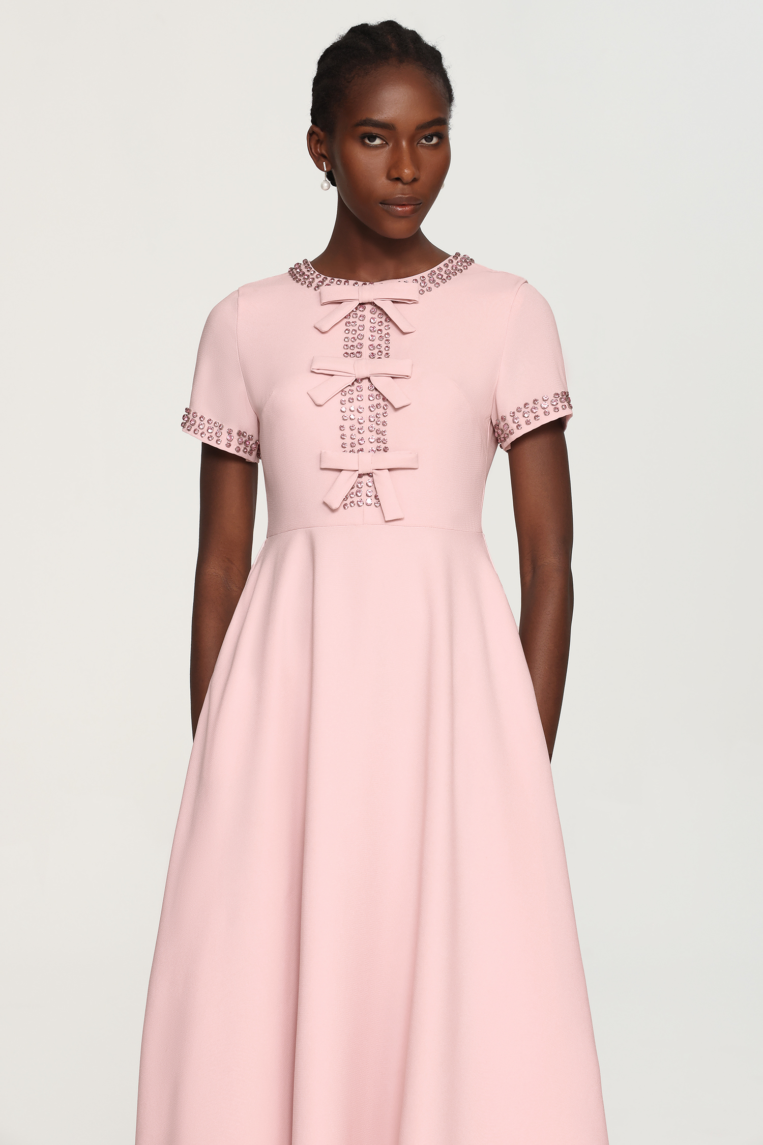 Xerca Short Sleeve Diamond Bow Maxi Dress