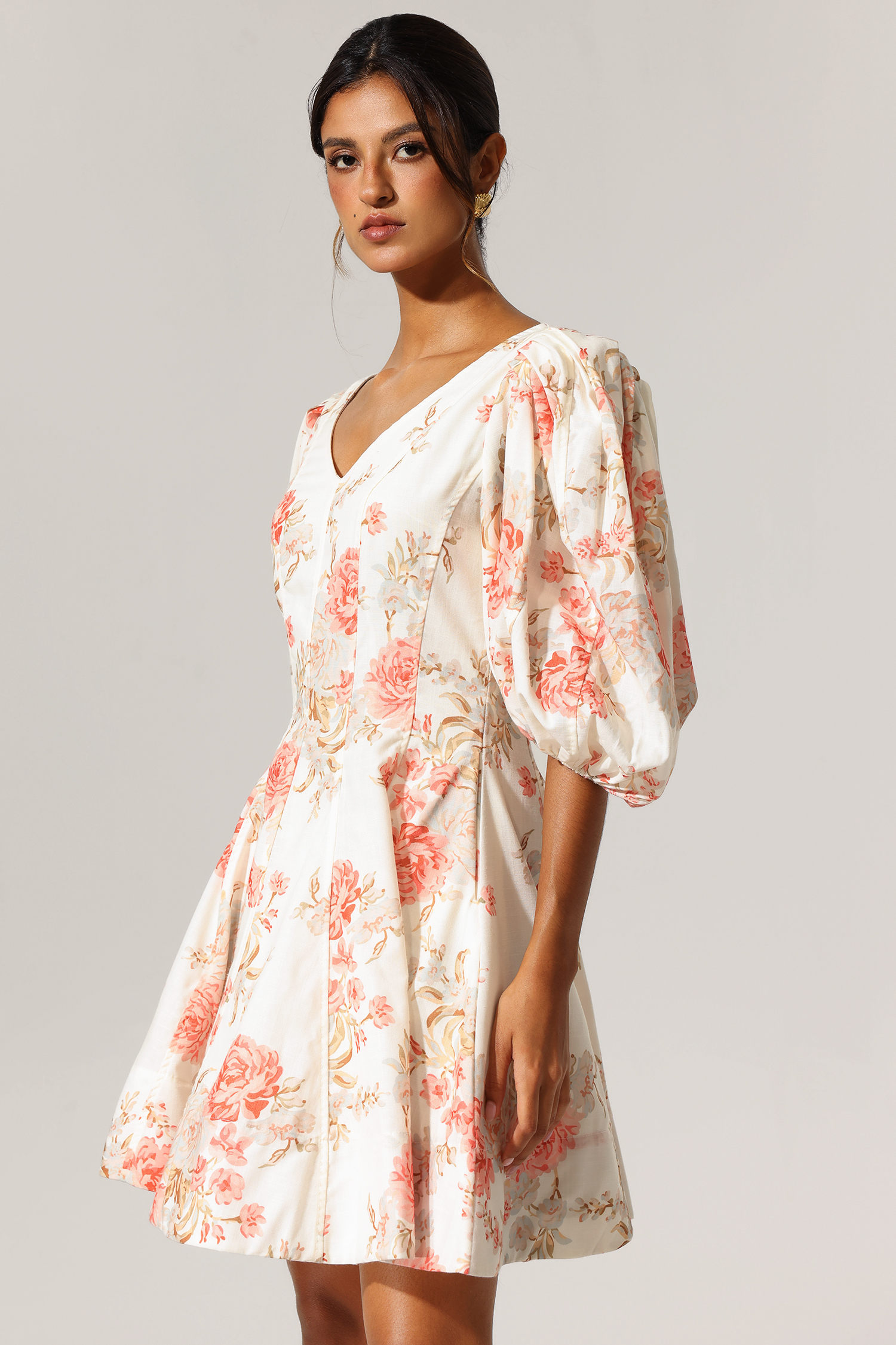 Egbert V-Neck Floral Printed Mini Dress