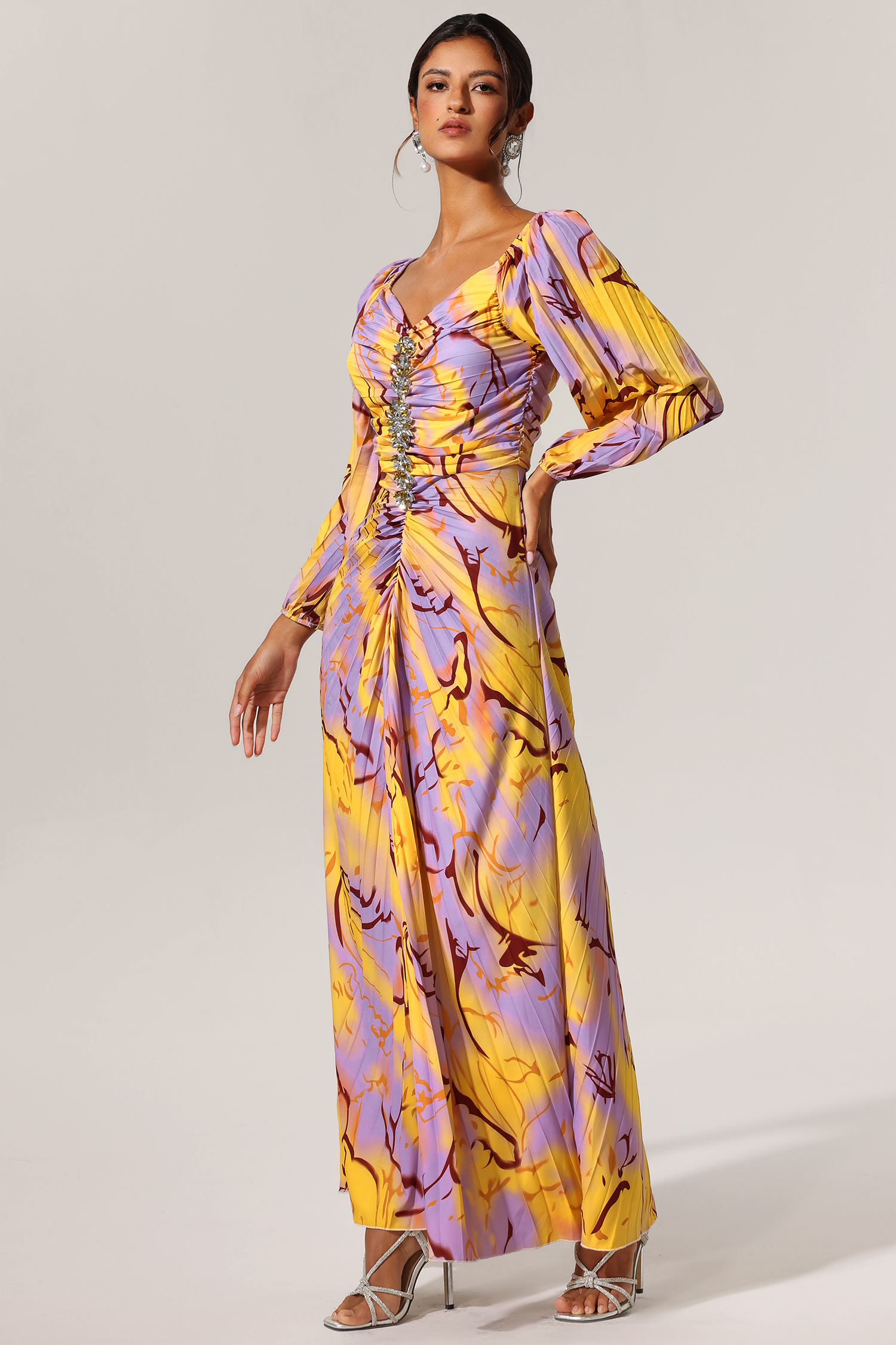 Quanha Diamond Printed Long Sleeves Slit Maxi Dress
