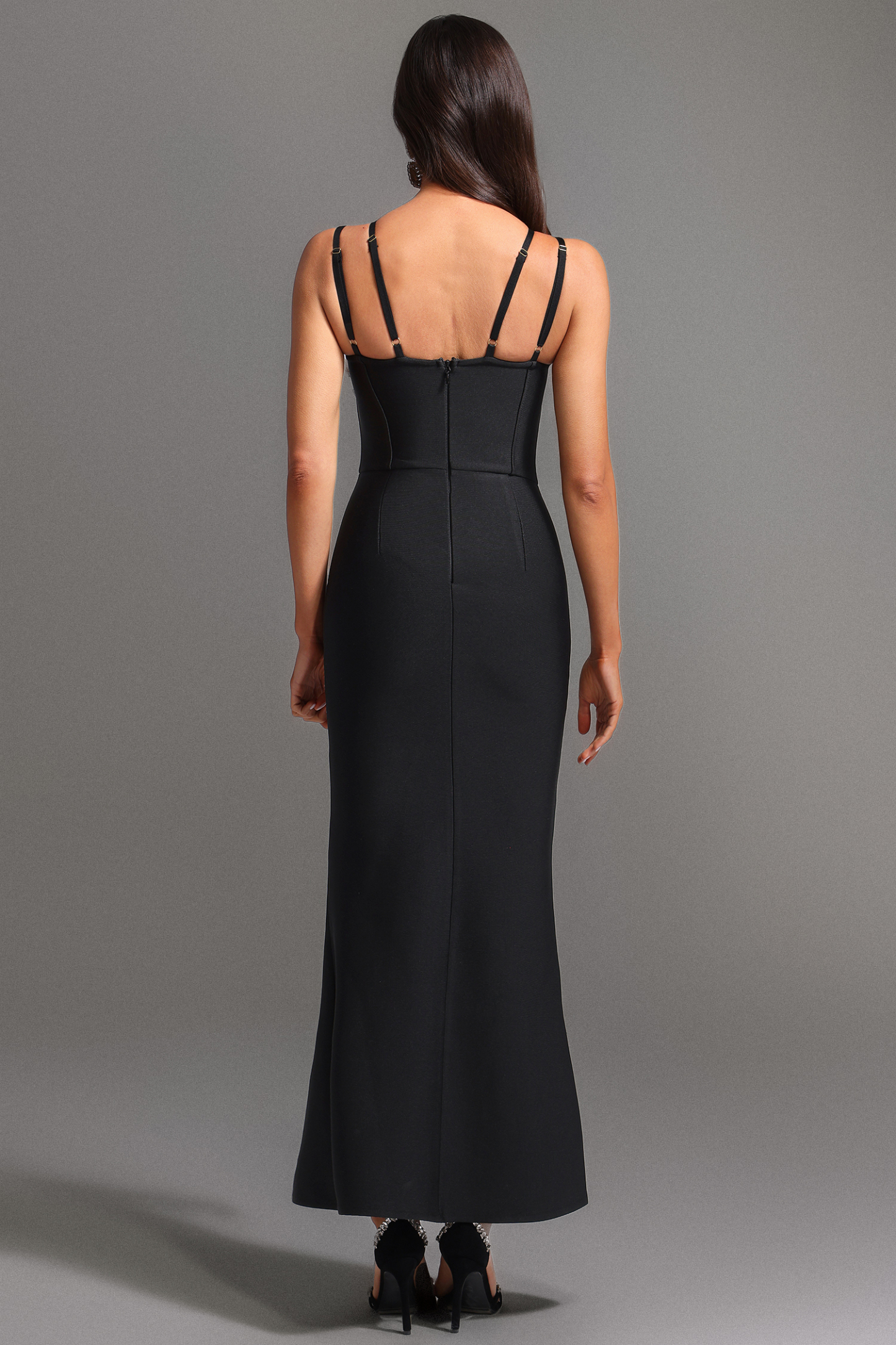 Serela Sleeveless Diamond Bandage Maxi Dress