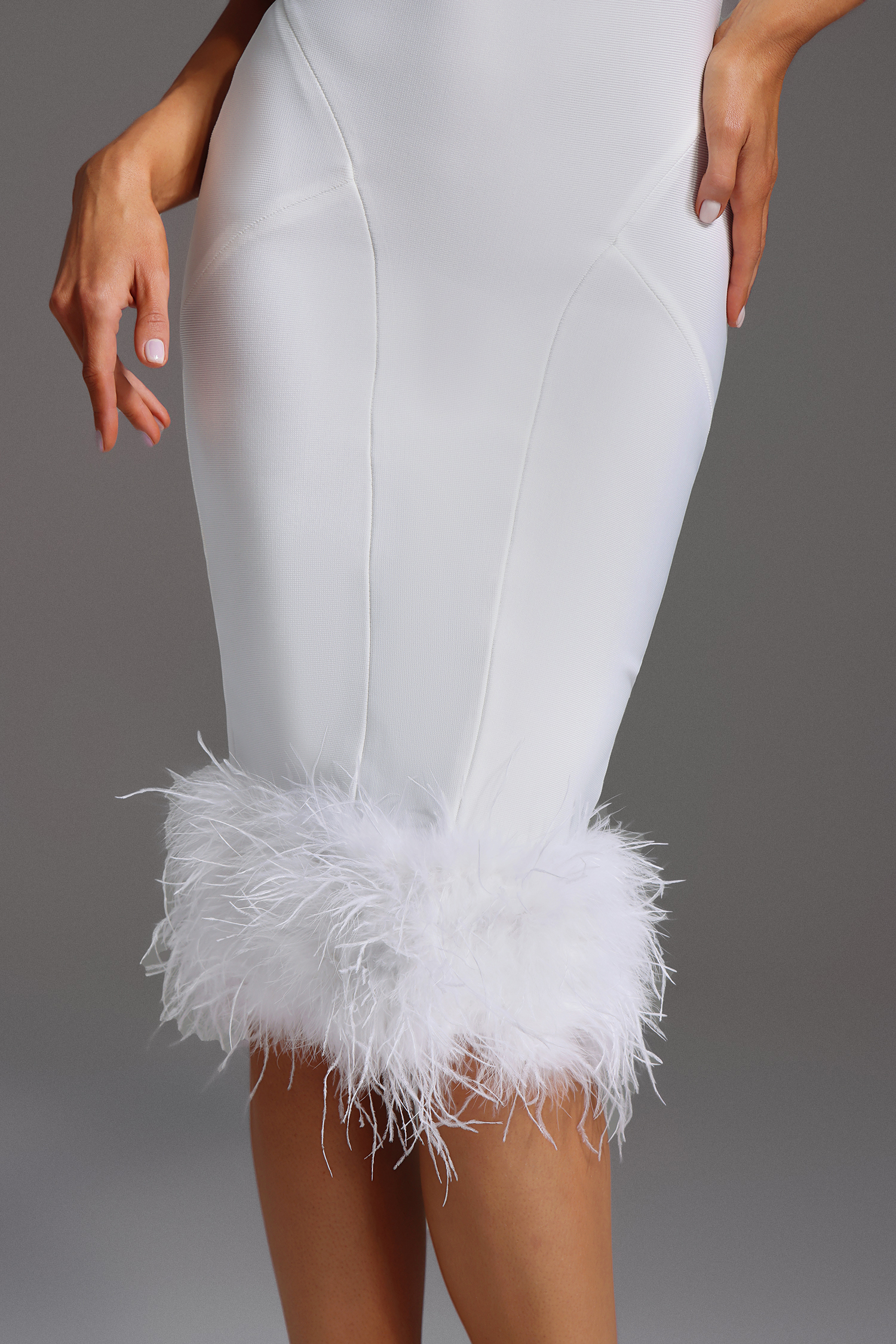 Yuma Sleeveless Feather Bandage Midi Dress