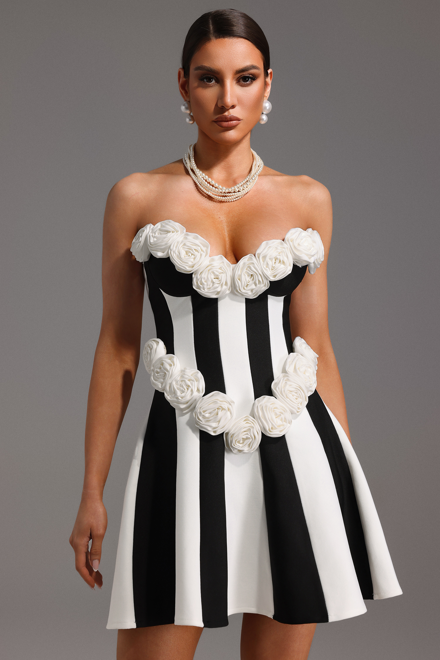 Hella Sleeveless Flowers Lacing Bandage Mini Dress