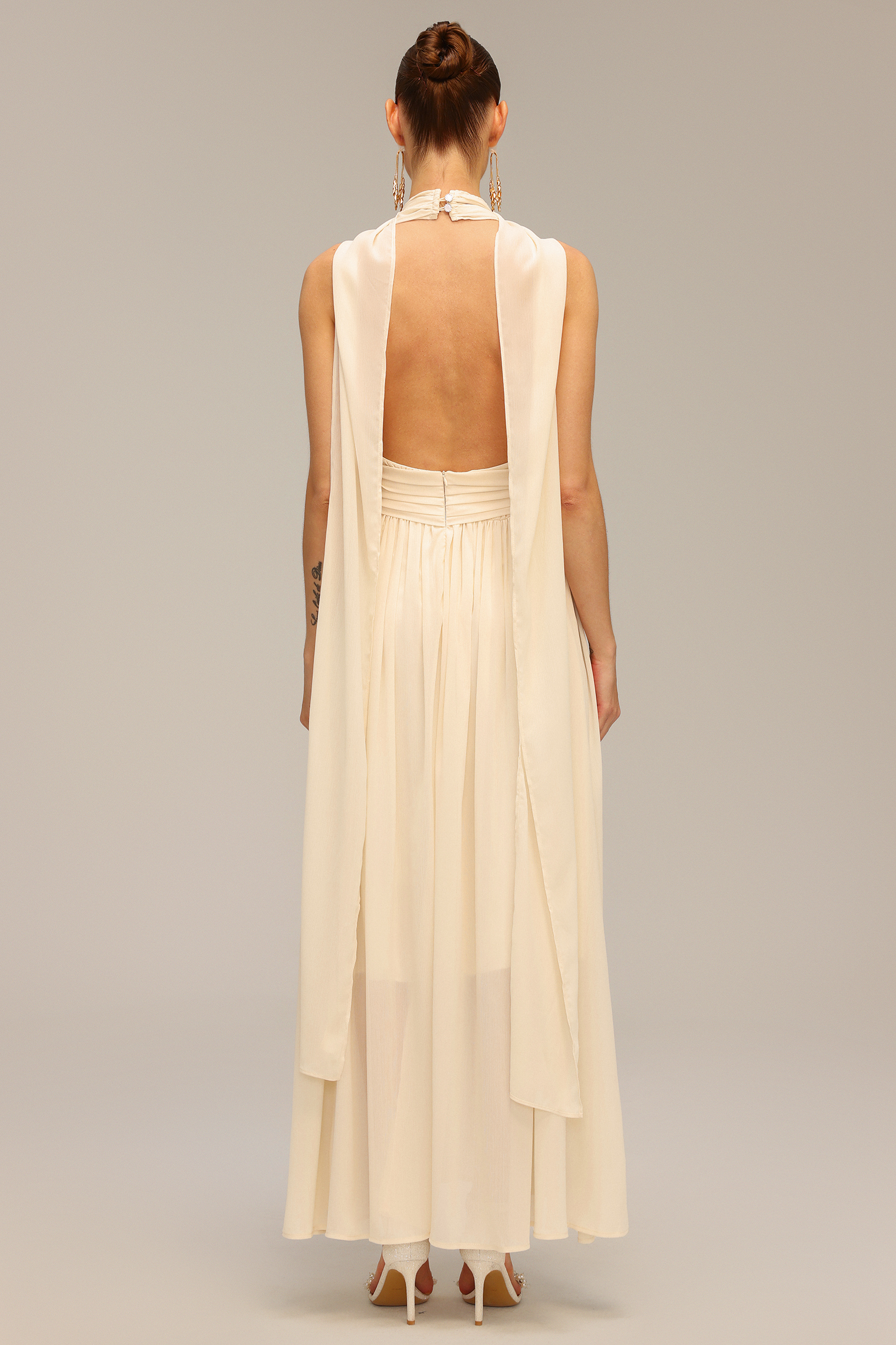 Harper Backless Sleeveless Folds Streamer Maxi Dress