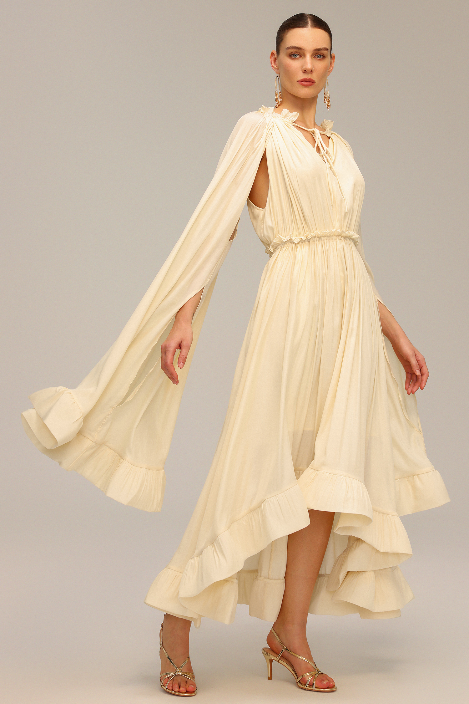 Fagaro Long Sleeve V-Neck Floral Midi Dress