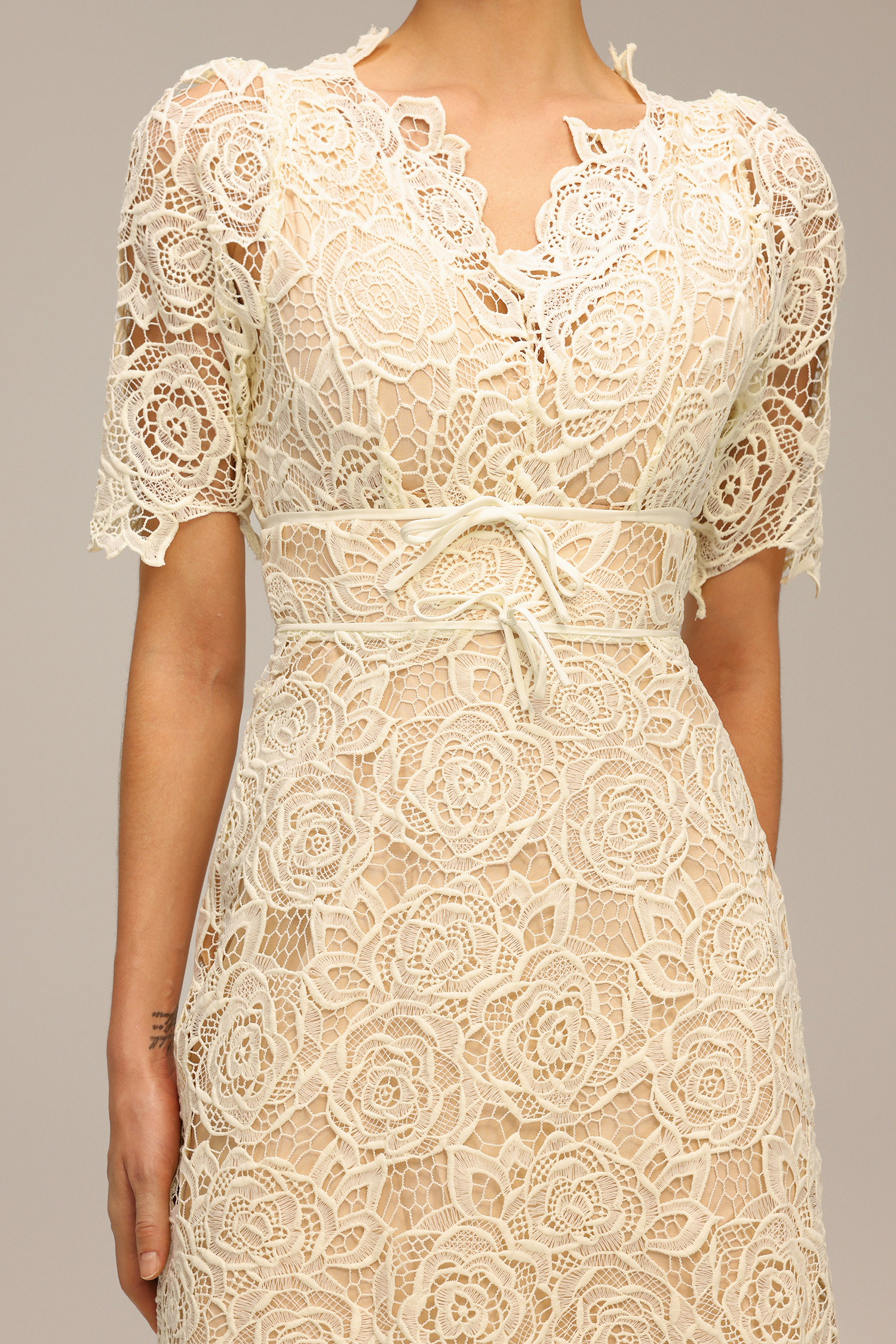 Madge Short Sleeve Lace Flowers Midi Dress