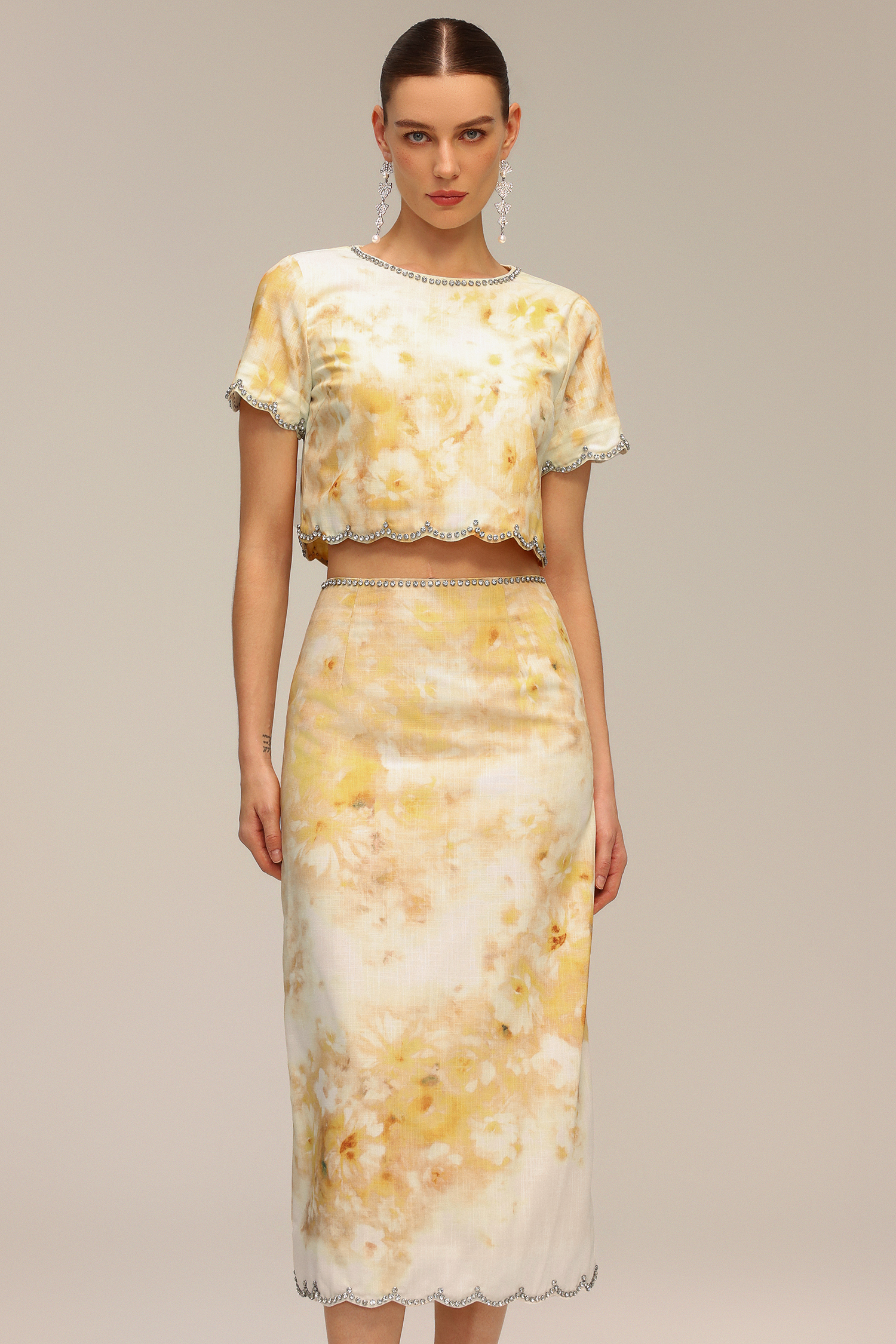 Ymire Diamond Floral Printed Short Sleeve Top And Skirt Two-Piece Set