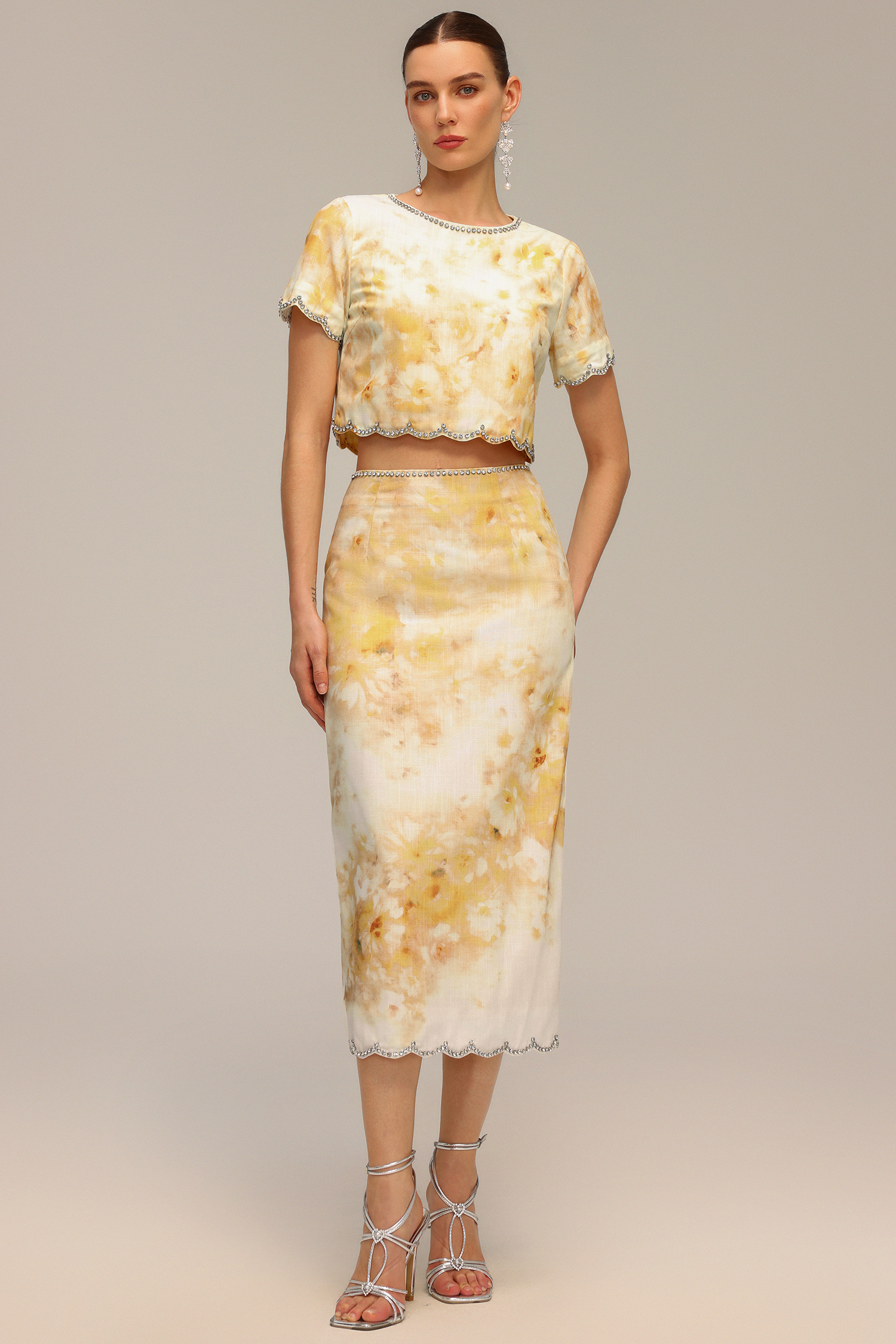 Ymire Diamond Floral Printed Short Sleeve Top And Skirt Two-Piece Set