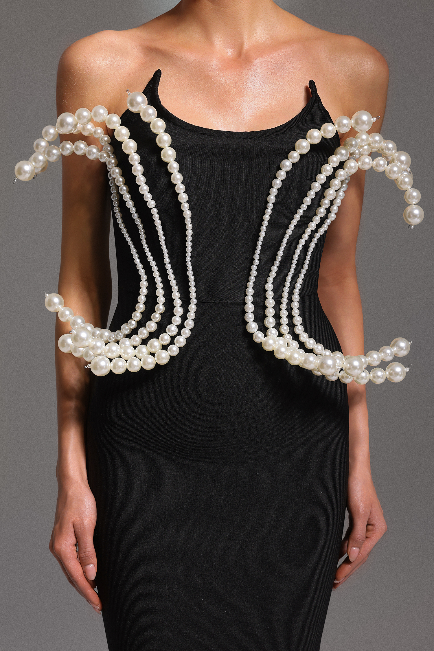 Lunare Sleeveless Pearl Bandage Maxi Dress