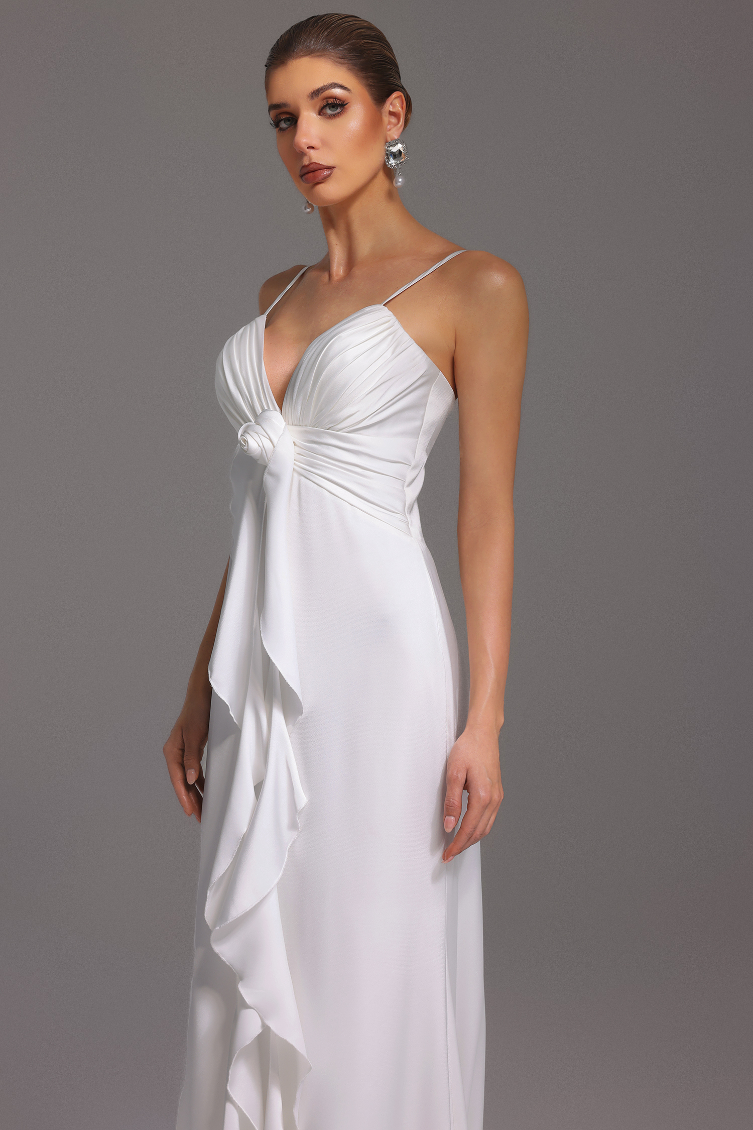 Yvonne Sleeveless V-Neck Flowers Flounce Maxi Dress