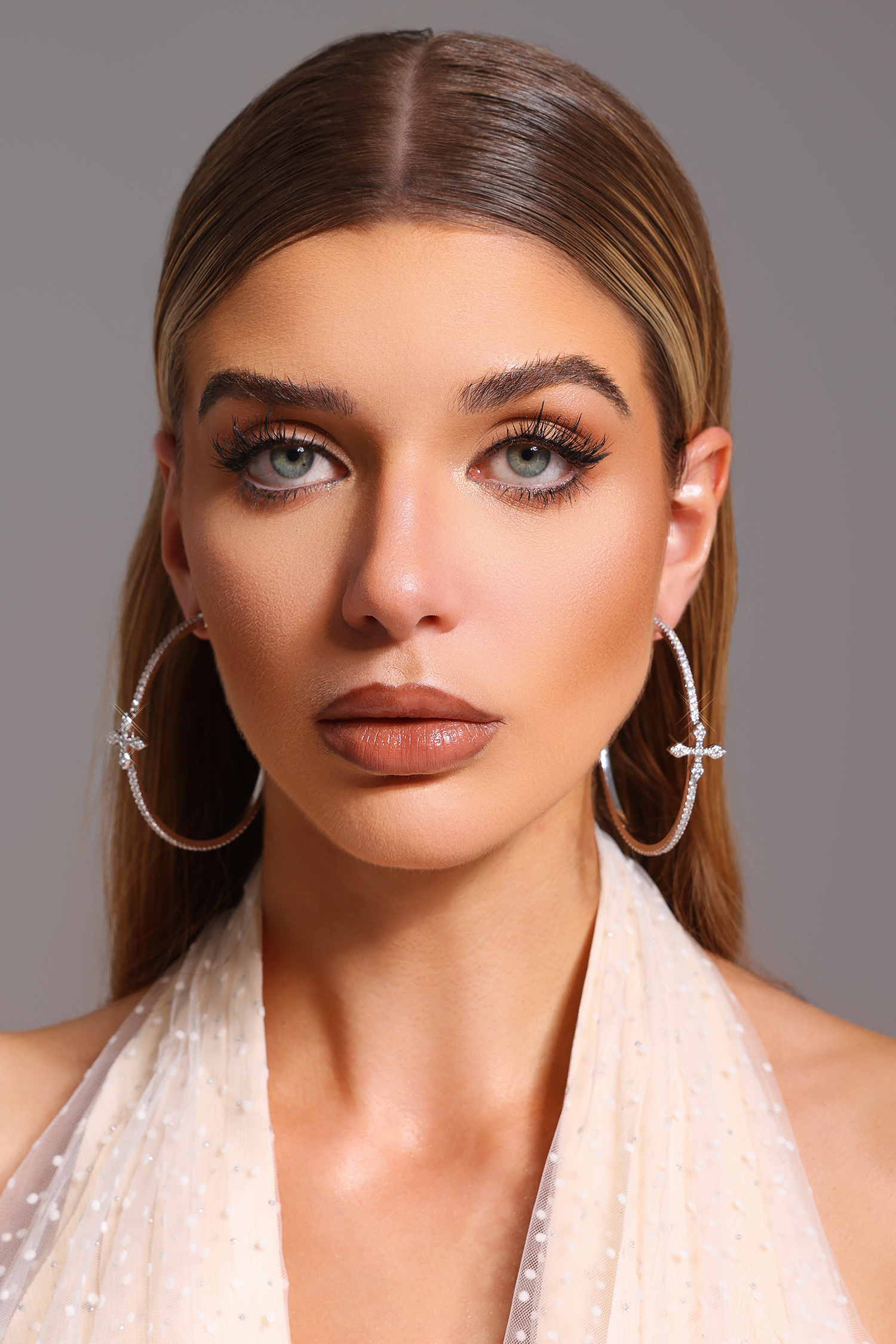 Sweet Diamond Circle Earrings