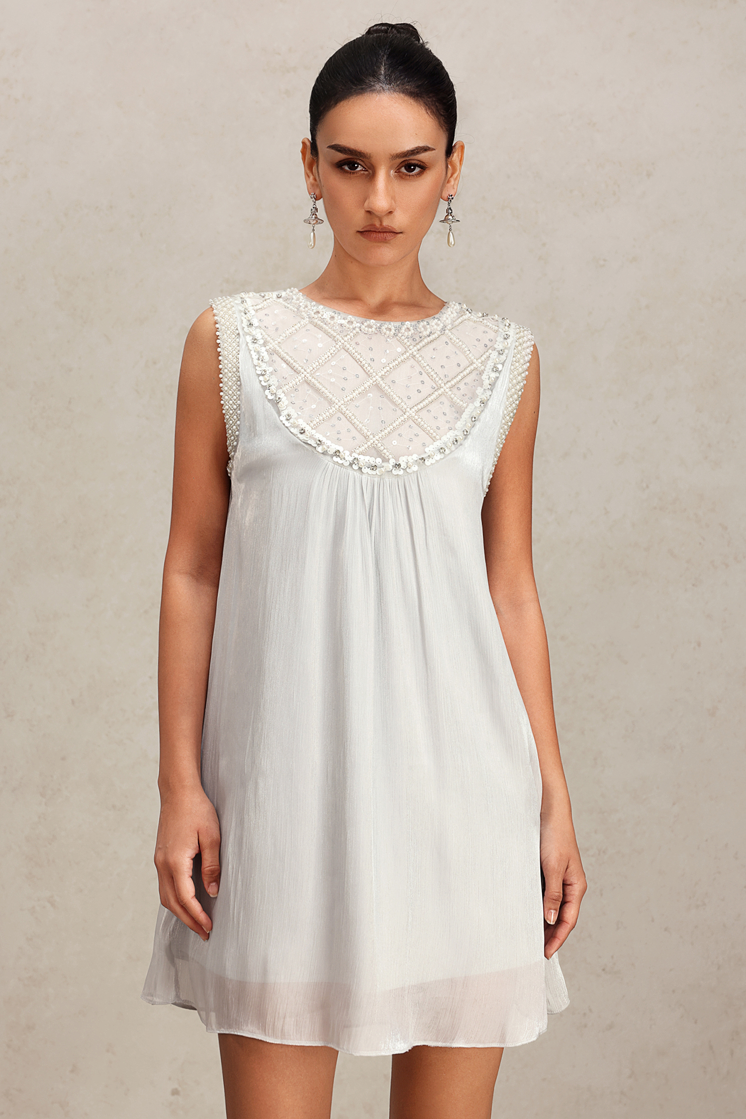Yamaly Round Neck Sleeveless Diamond Mini Dress
