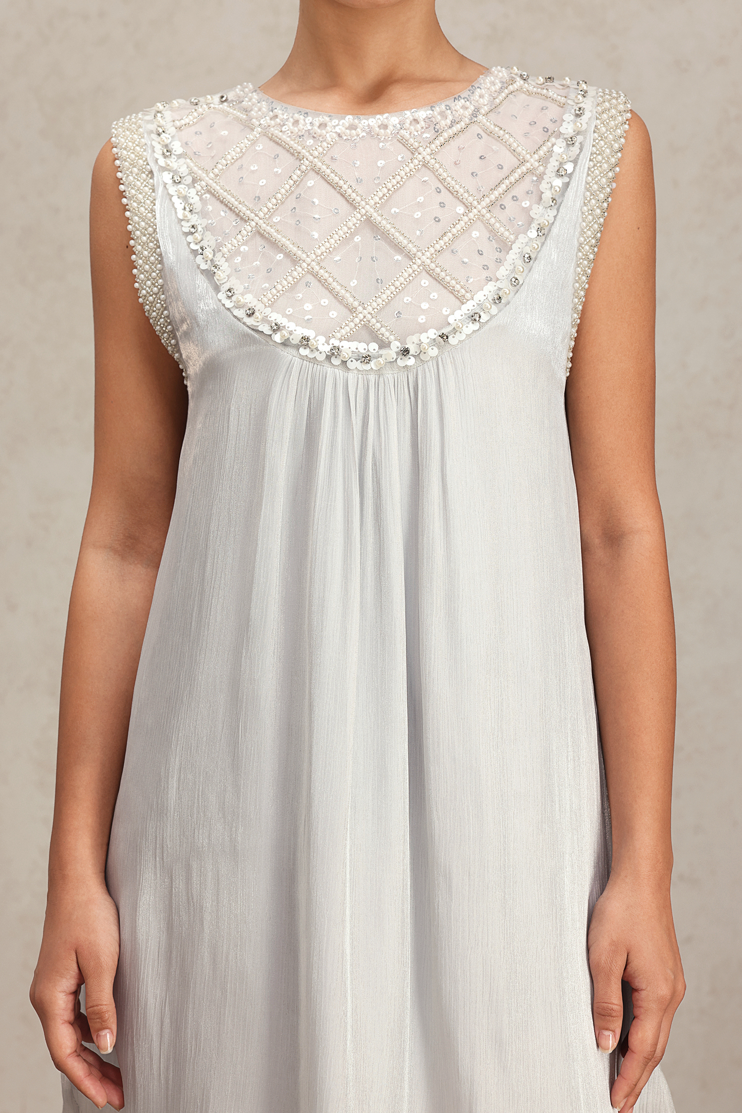 Yamaly Round Neck Sleeveless Diamond Mini Dress