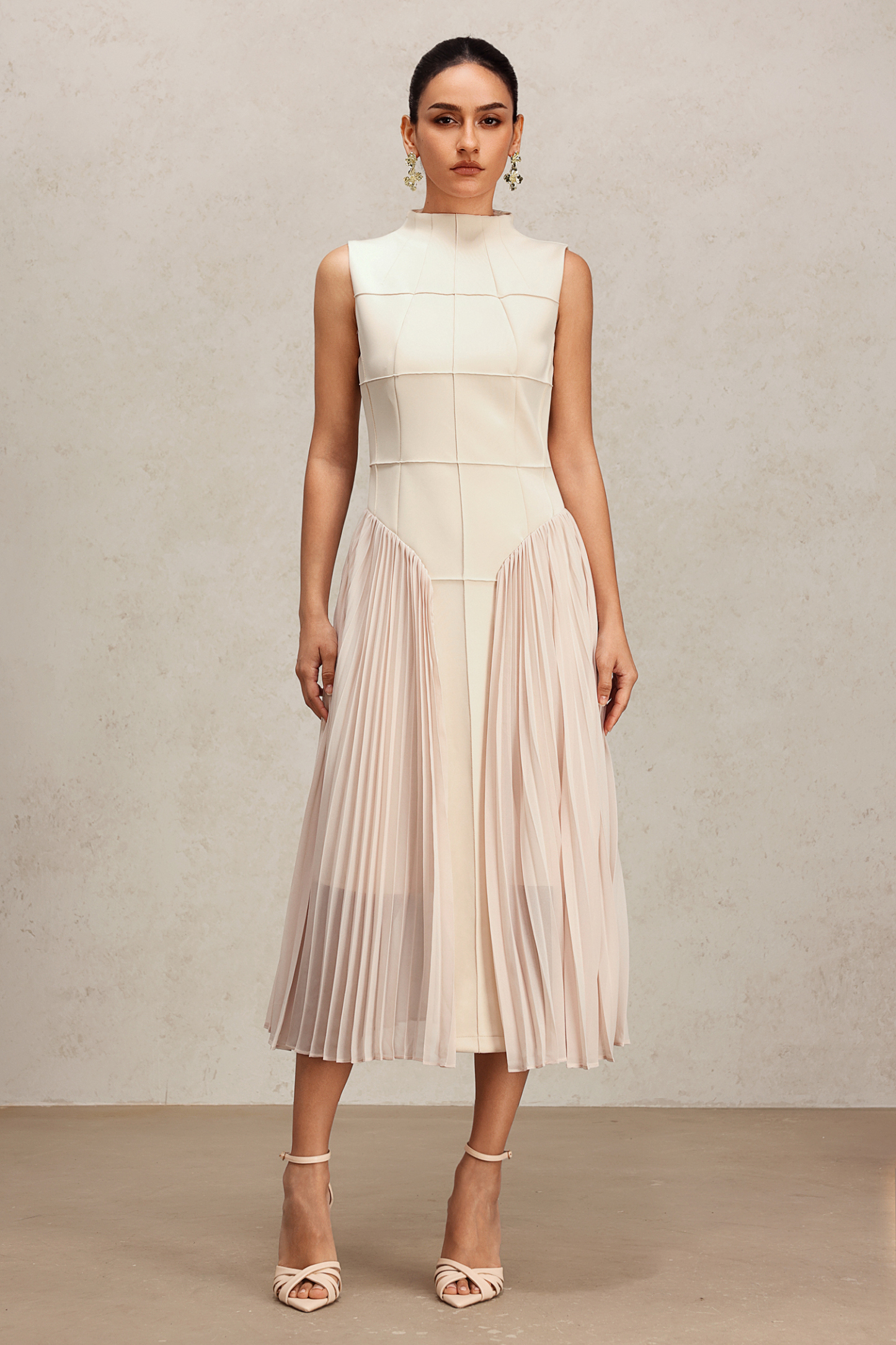 Vioky Sleeveless Folds Midi Dress