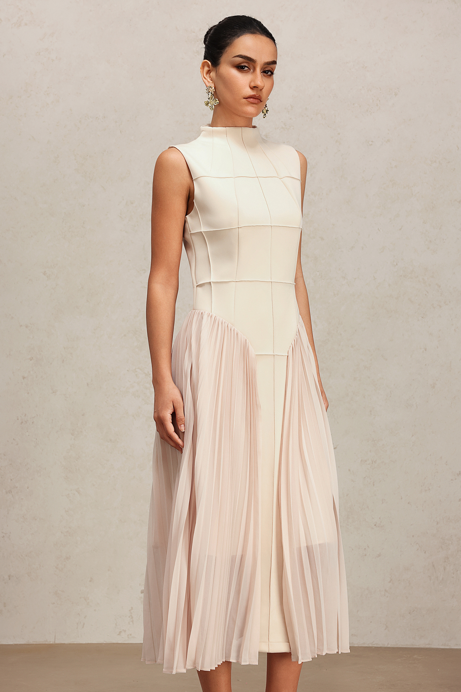 Vioky Sleeveless Folds Midi Dress