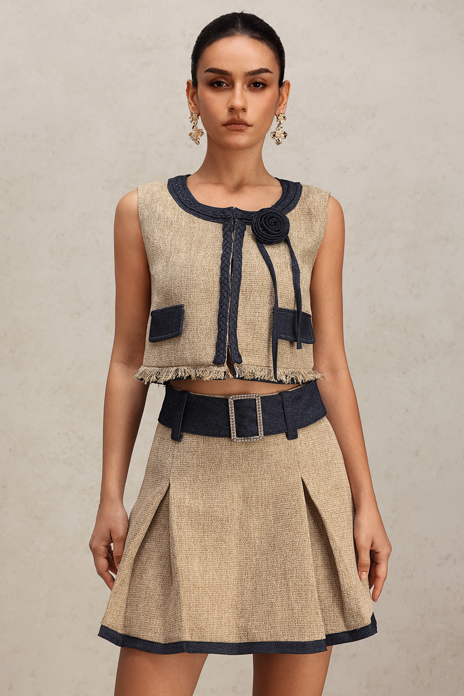 Gani Round Neck Sleeveless Flower Top And Skirt Two-Piece Set