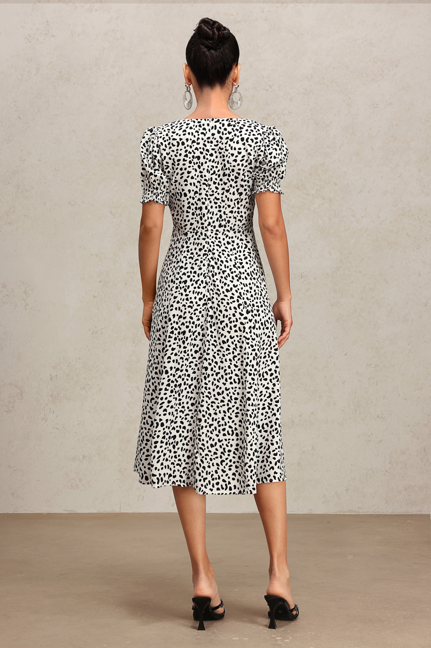 Derlyn Puff Sleeves Printed Slit Midi Dress