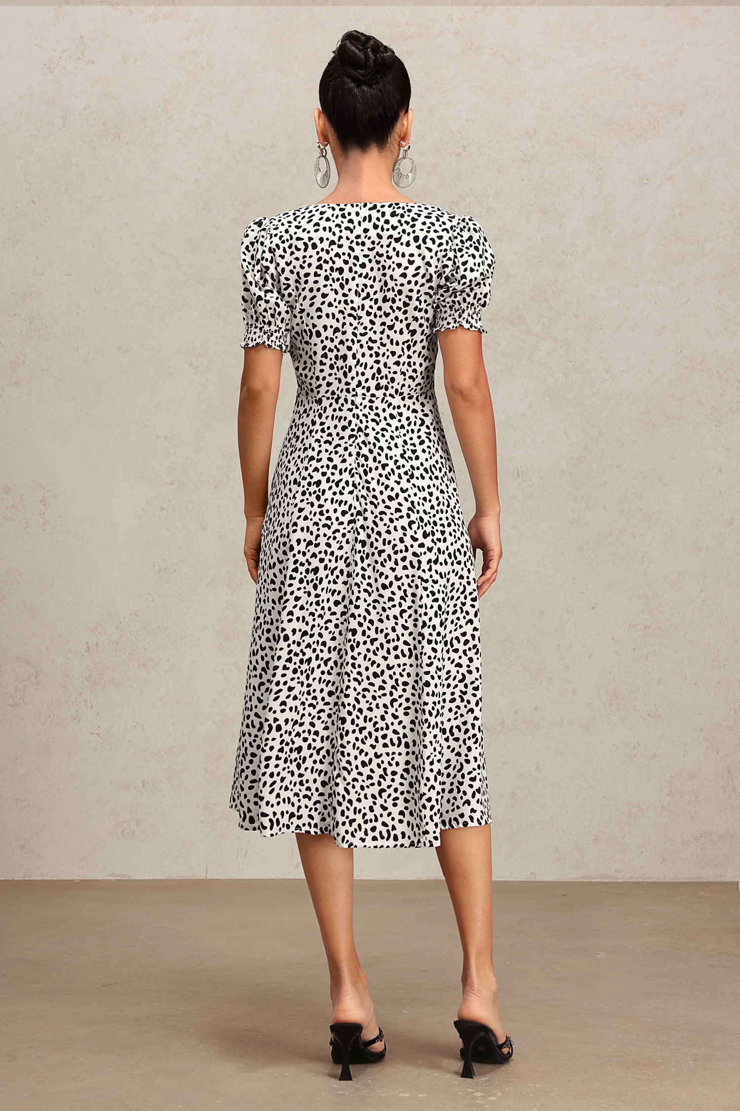 Derlyn Puff Sleeves Printed Slit Midi Dress