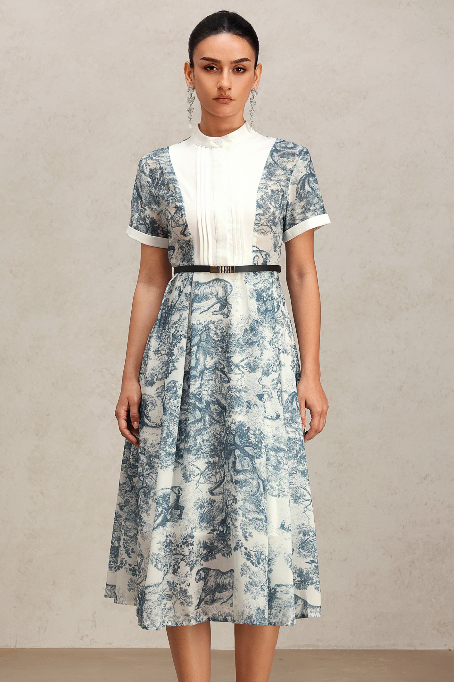 Kisa Short Sleeve Floral Printed Midi Dress