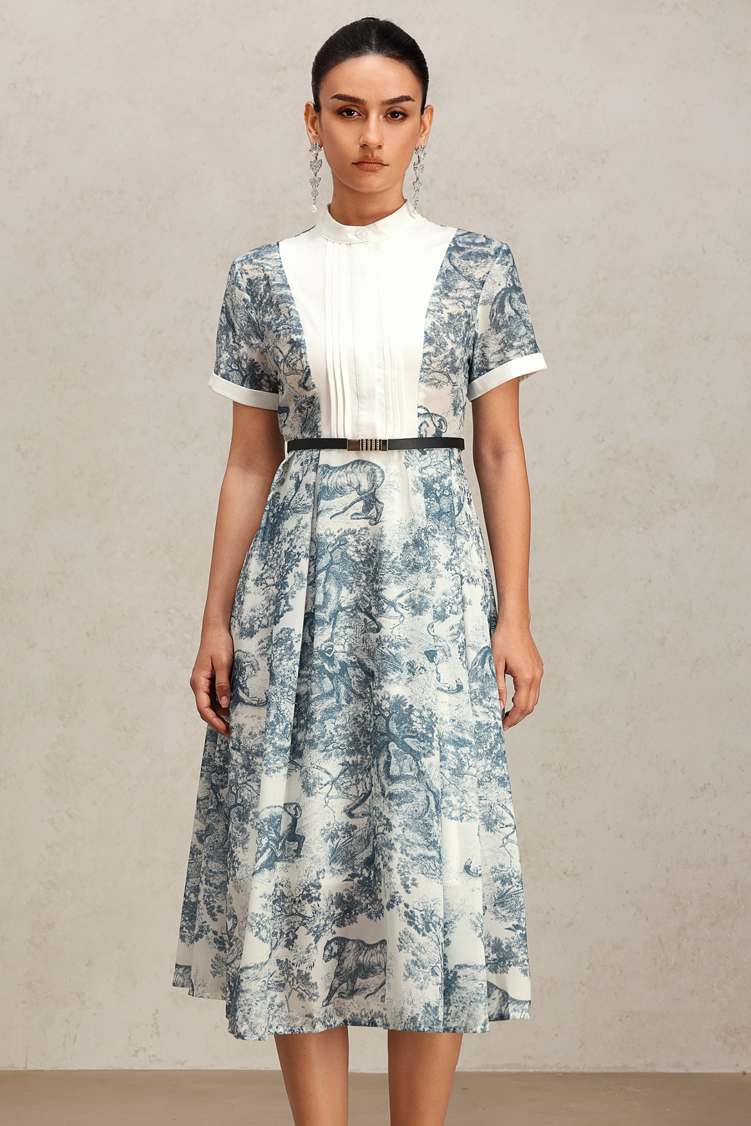 Kisa Short Sleeve Floral Printed Midi Dress