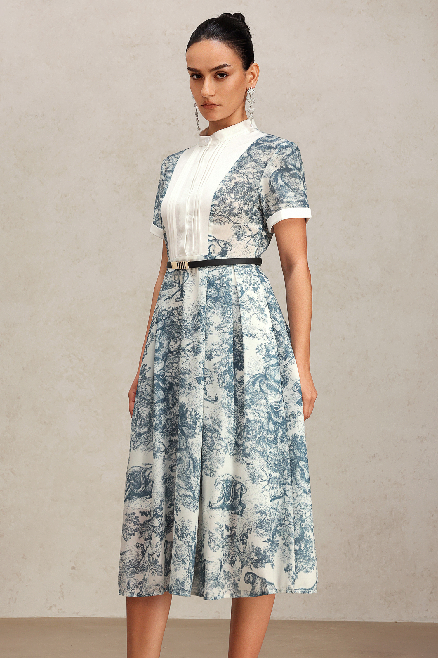Kisa Short Sleeve Floral Printed Midi Dress