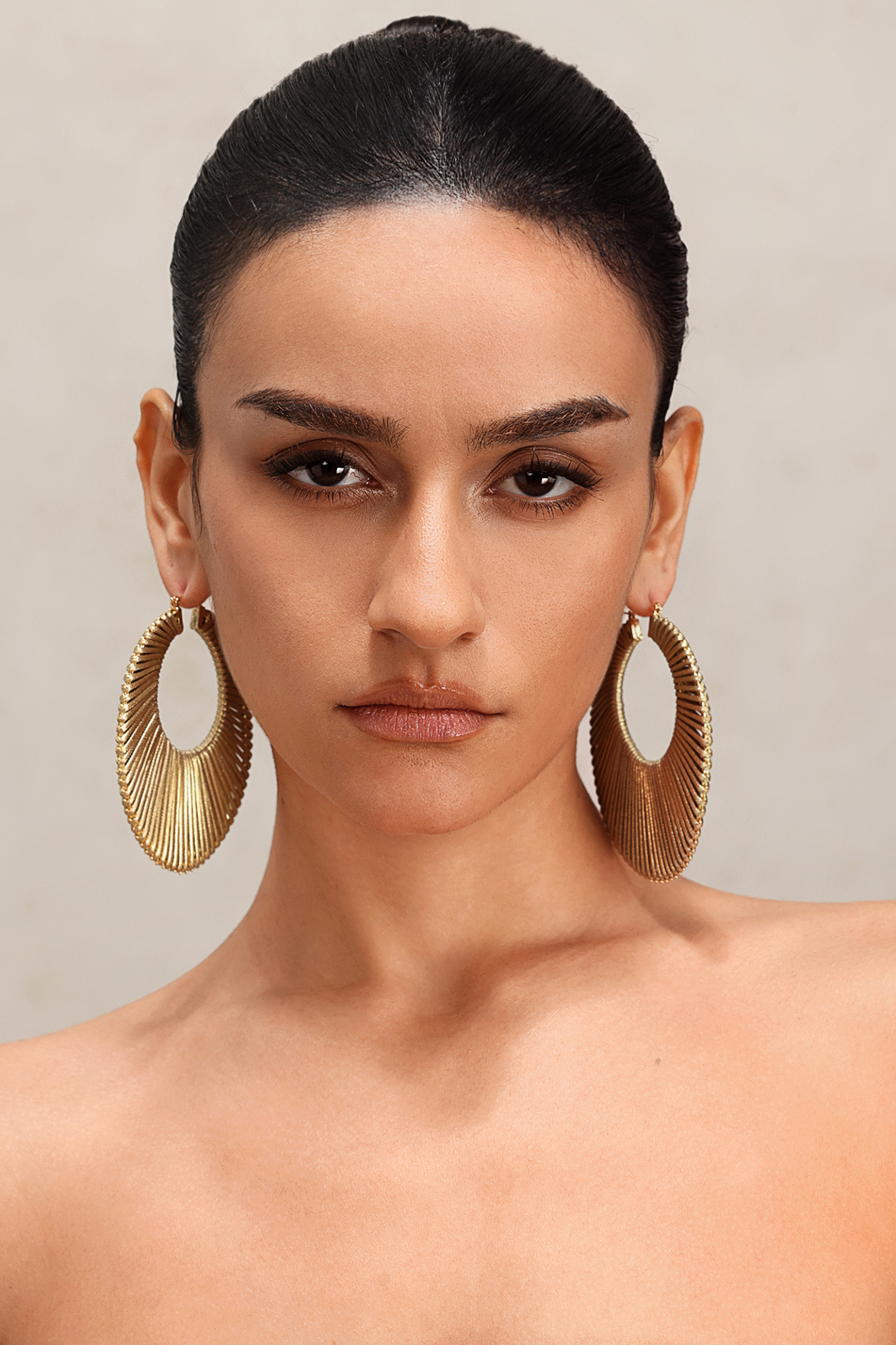 Keve Circle Knit Earrings