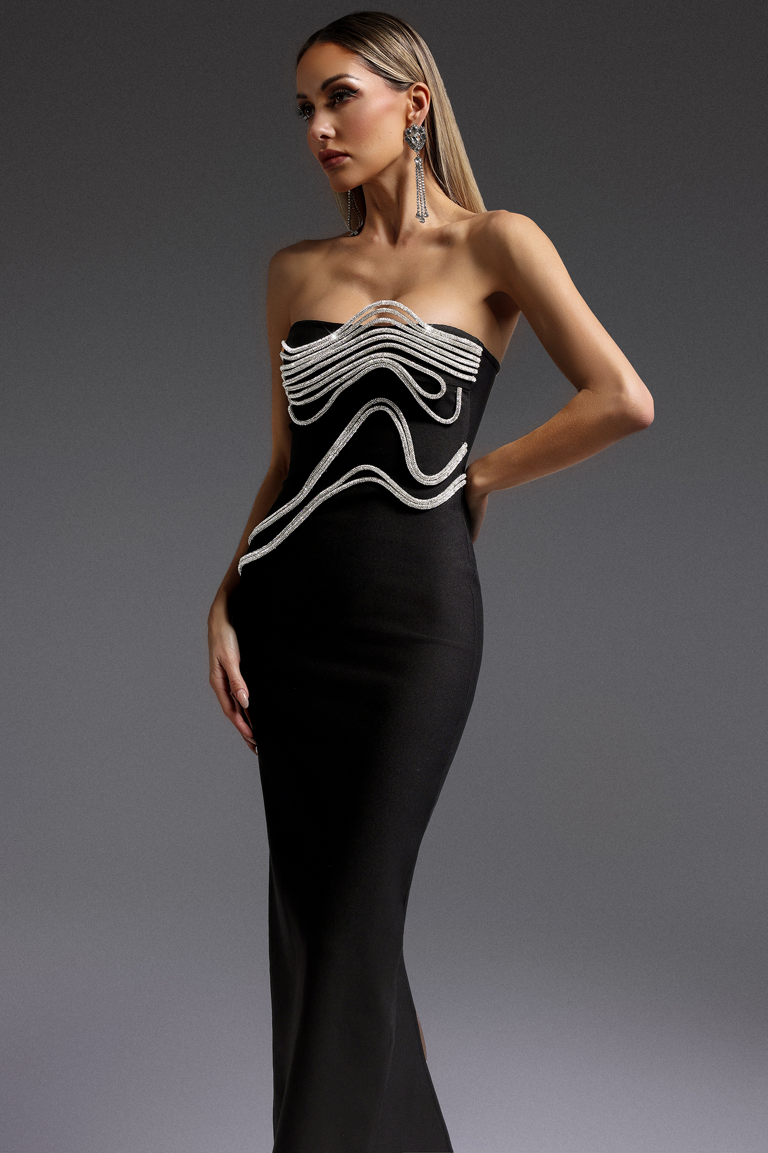 Oga Seeveless Diamond Bandage Maxi Dress