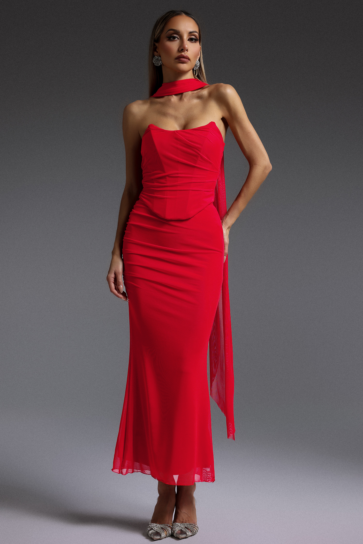 Lanla Sleeveless Frenum Halter Maxi Three-Piece Set