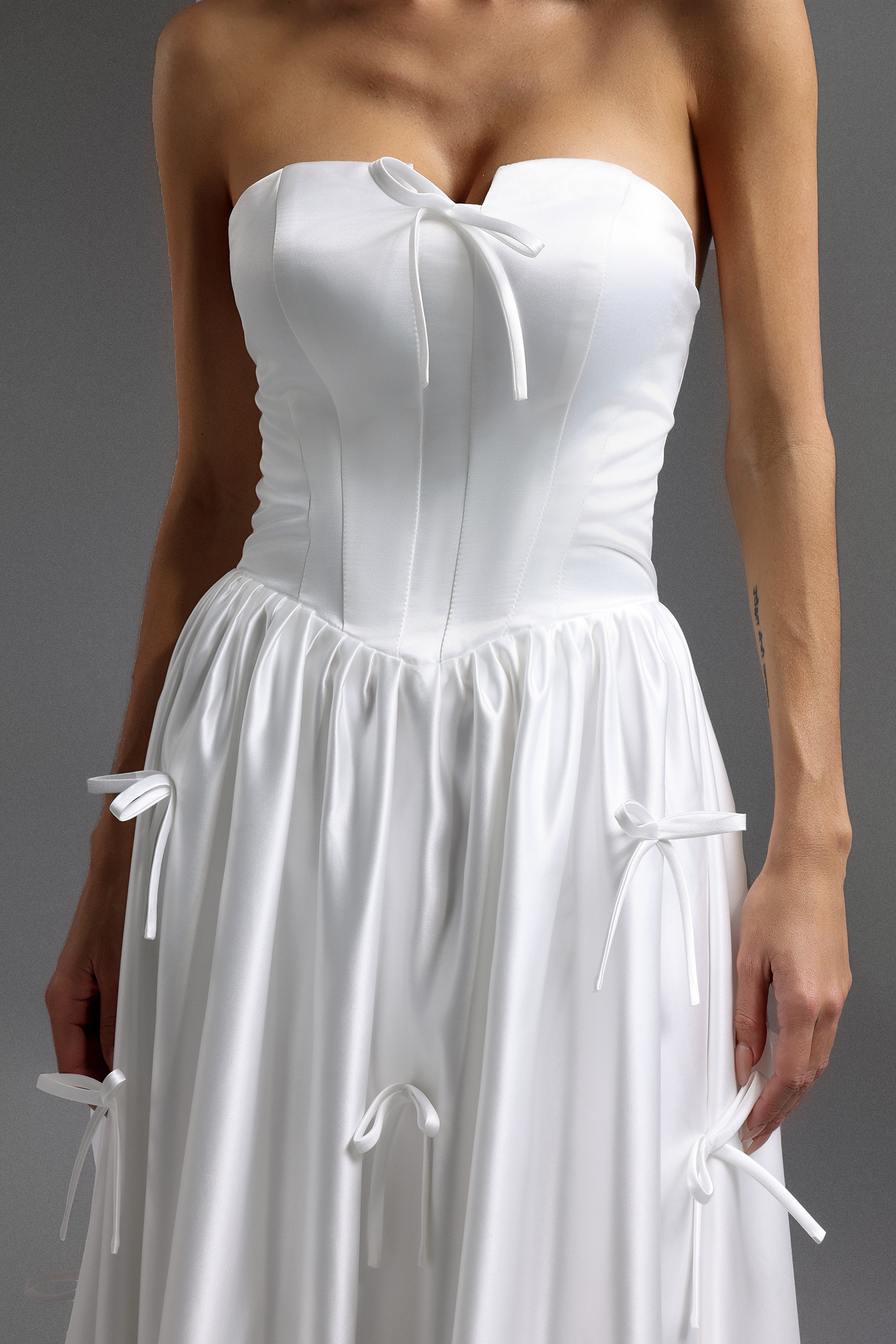 Dulio Sleeveless Bow Fishbone Maxi Dress