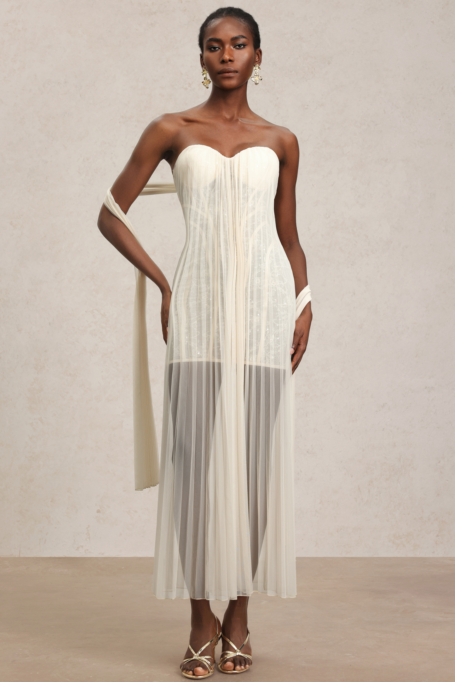 Maka Sleeveless Lace Sequin Maxi Dress