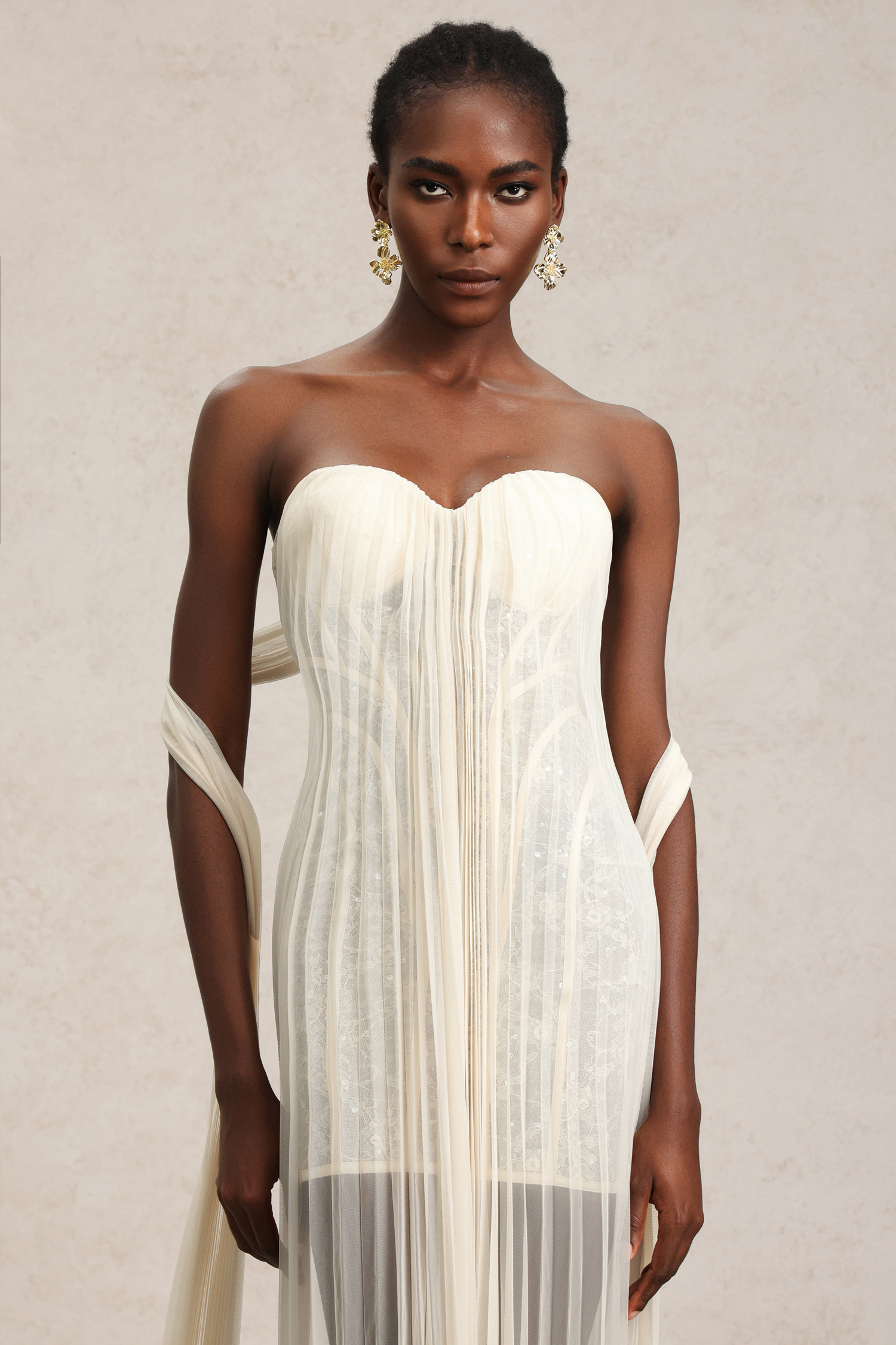 Maka Sleeveless Lace Sequin Maxi Dress