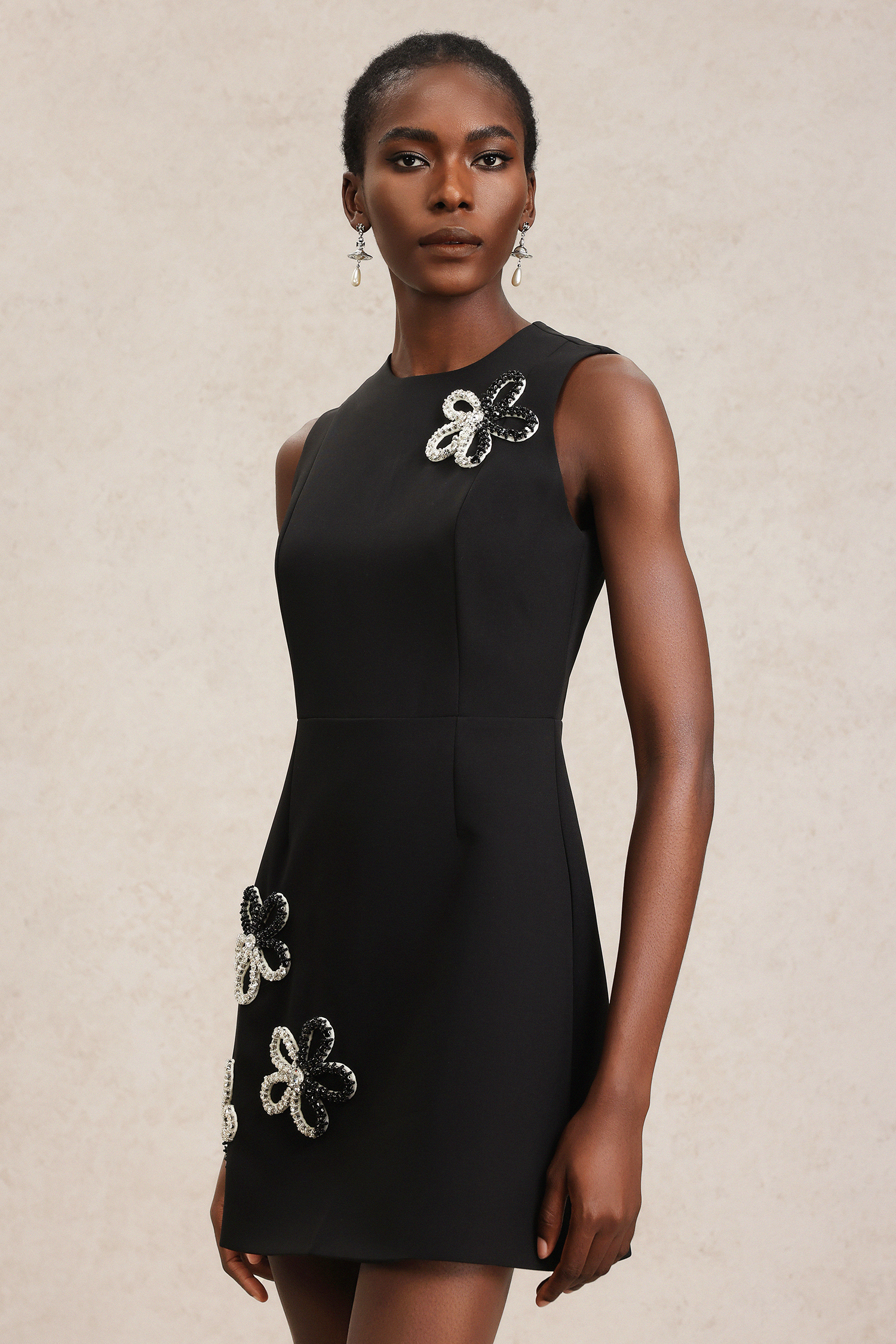 Martha Sleeveless Round Neck Diamond Flowers Mini Dress