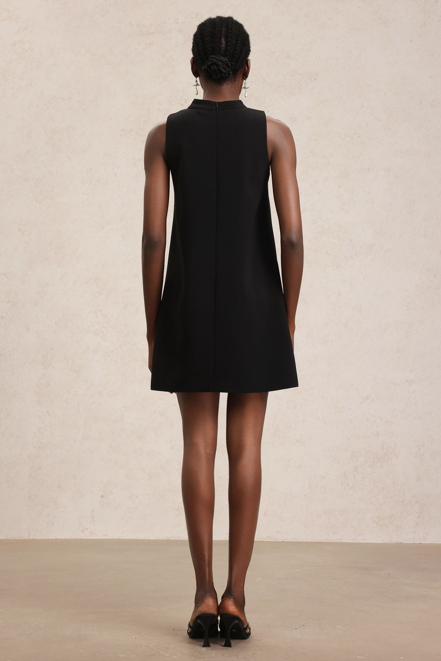 Doda Sleeveless Round Neck Flower Mini Dress
