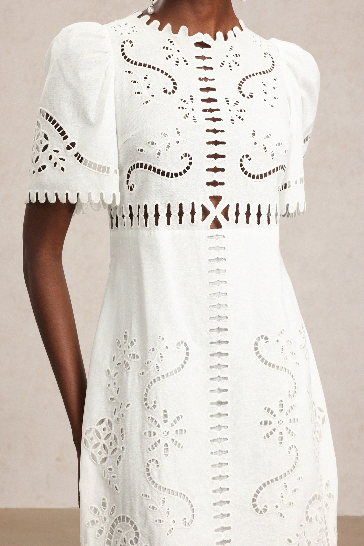 Kimaya Short Sleeves Hollow Out Midi Dress