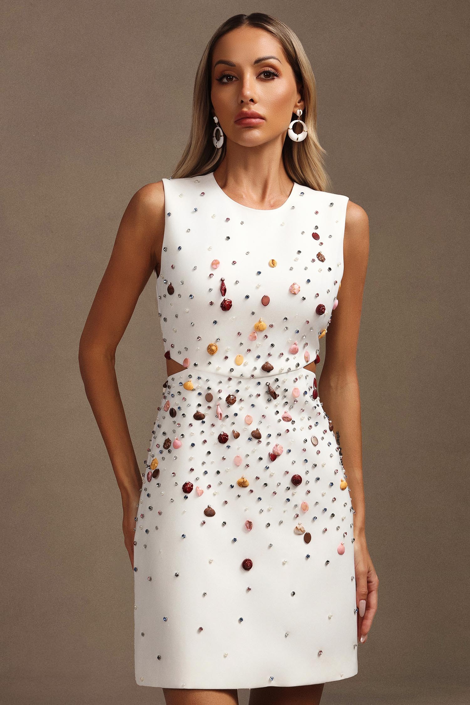 Nanon Sleeveless Hollow Out Diamond Conch Mini Dress